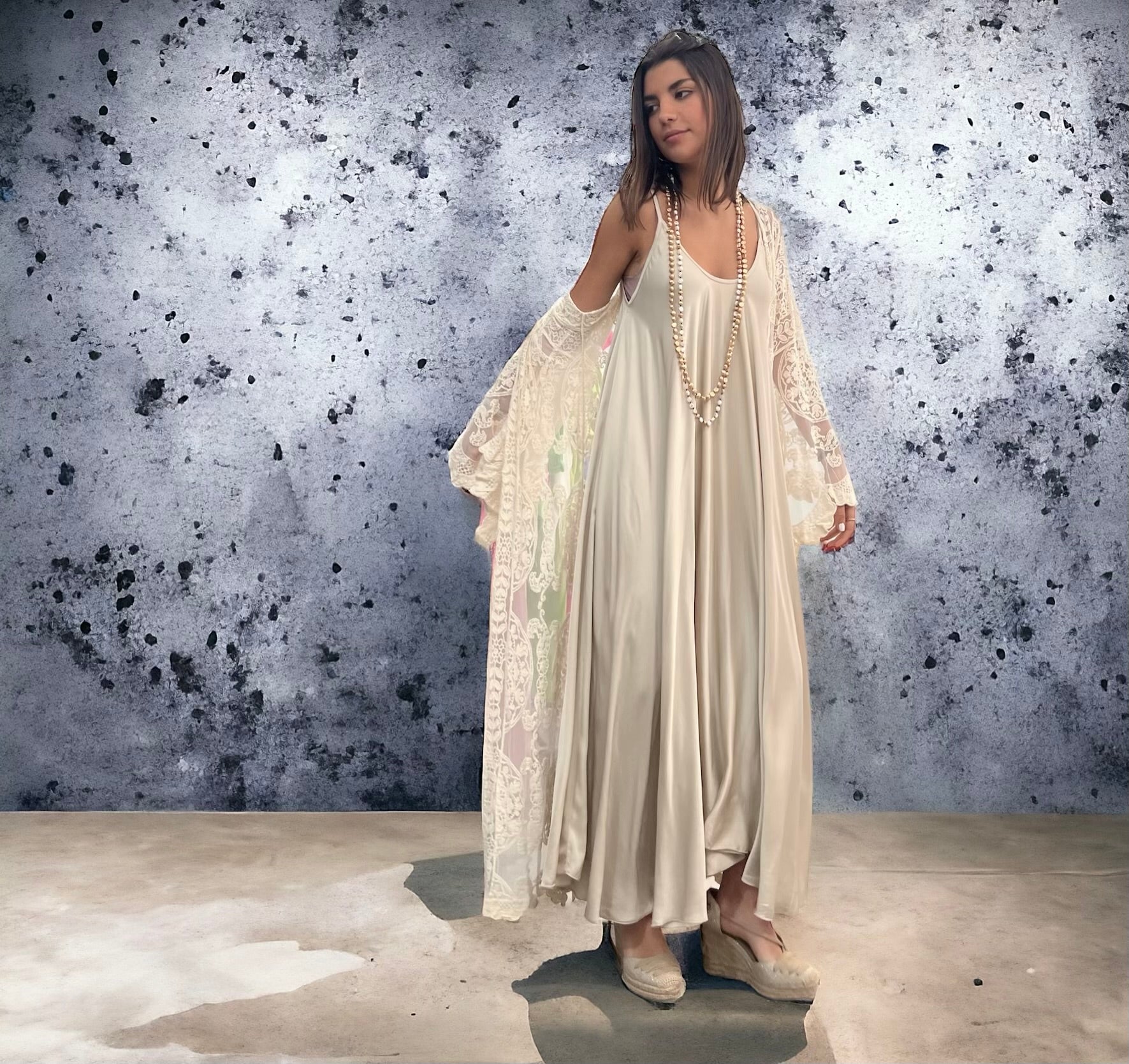 NUEVA COLECCIÓN  Y BASICOS VIVEKA