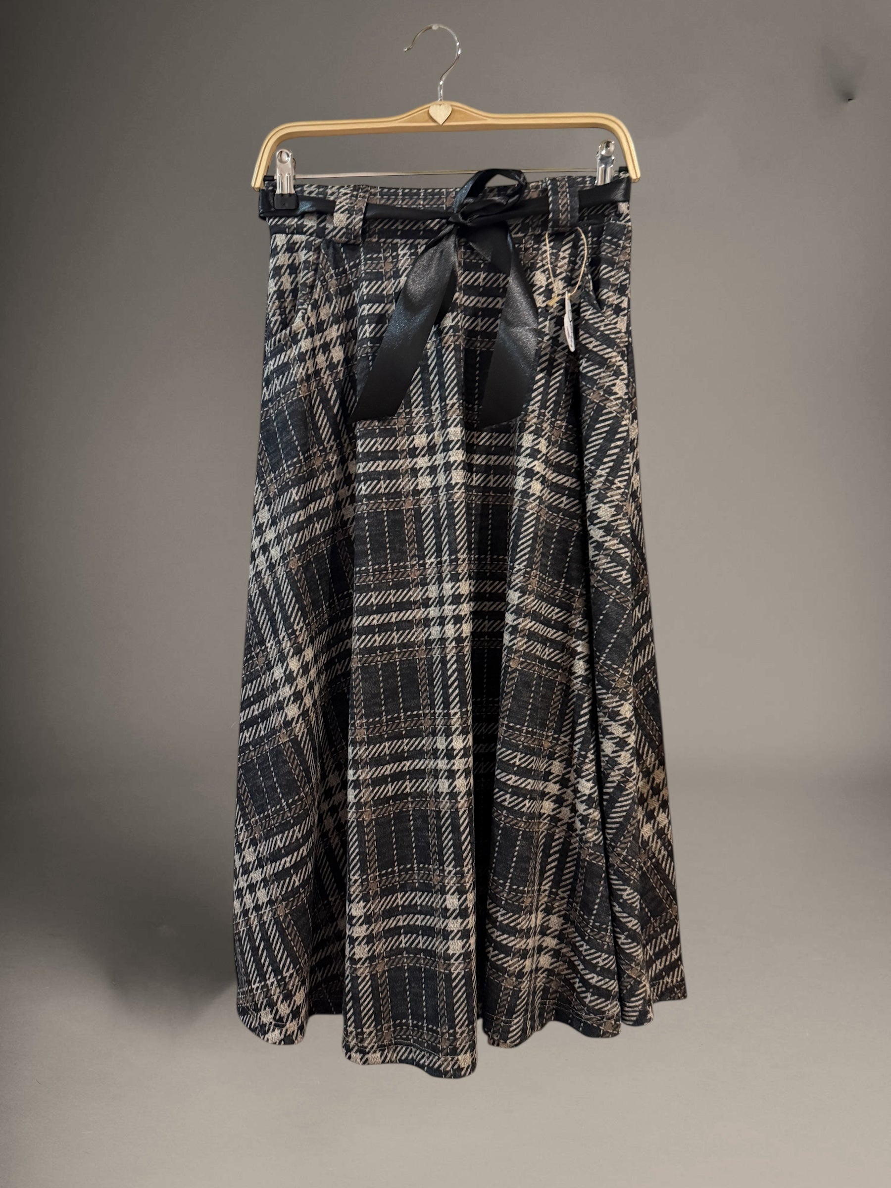 Falda "Rosaura Lazada"