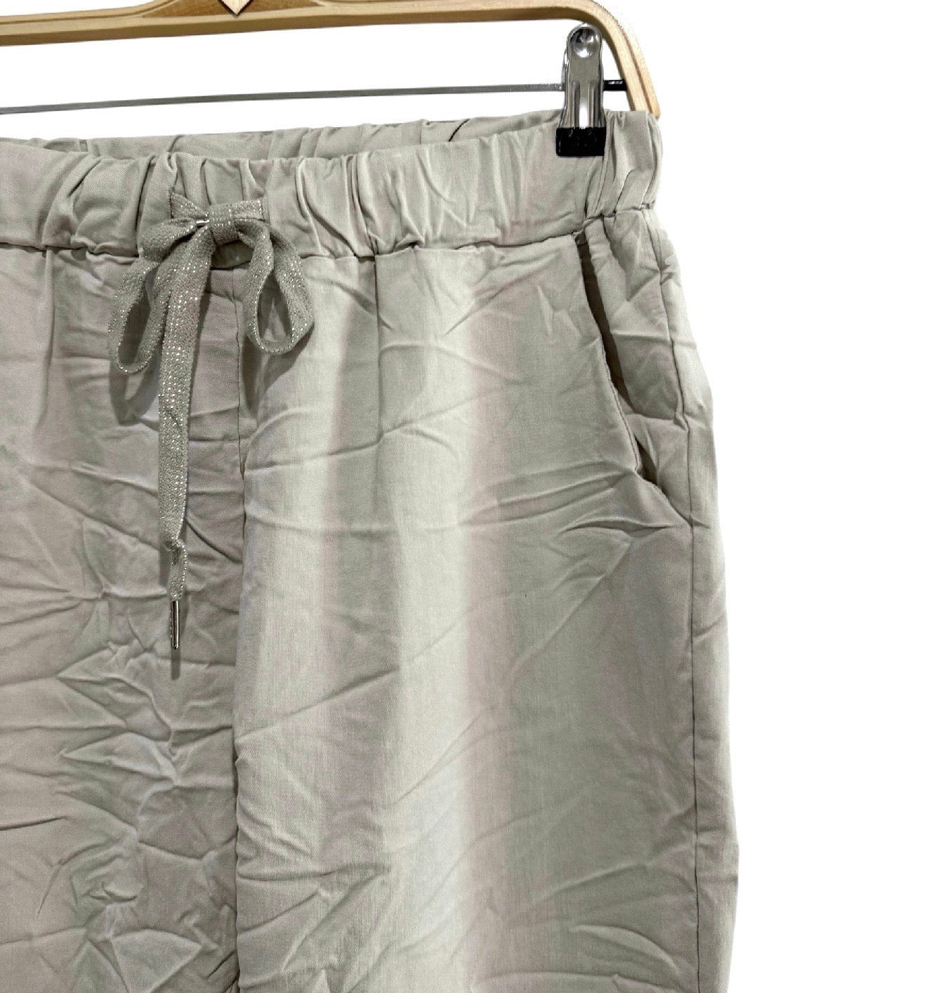 Pantalón "Basic Jogger"