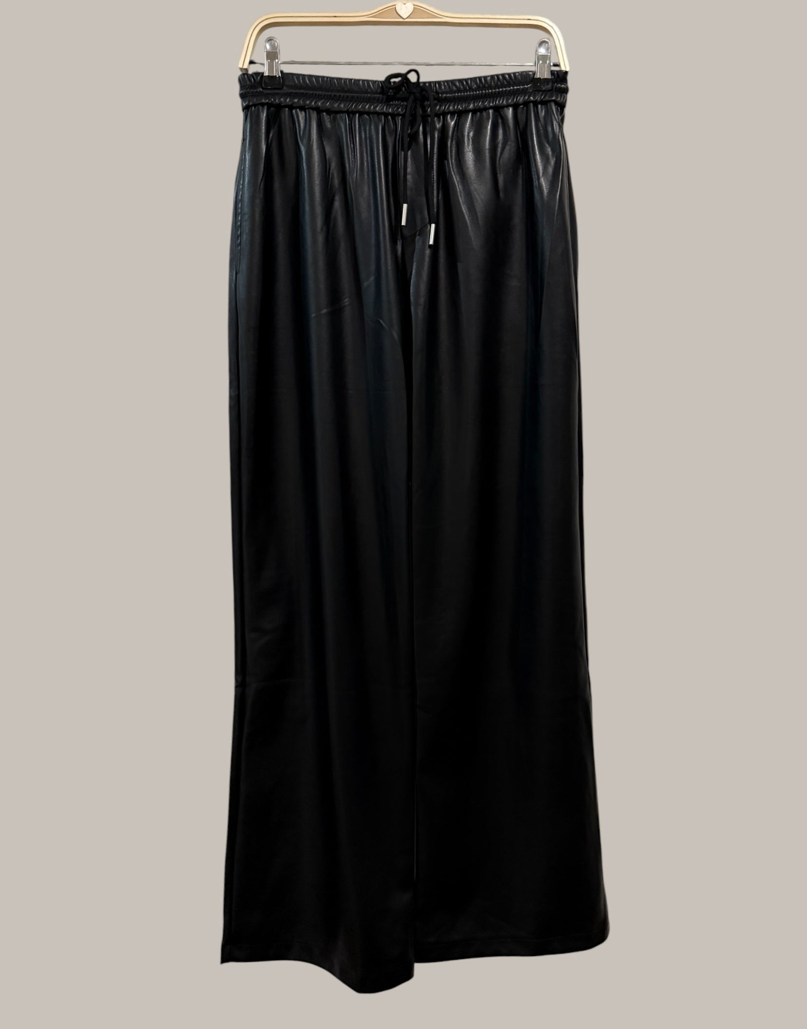 Pantalón Efecto Napa negro