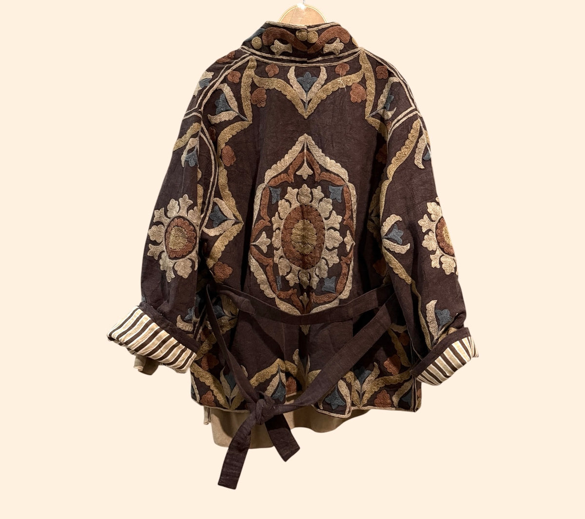 Chaqueta "Aadhila"