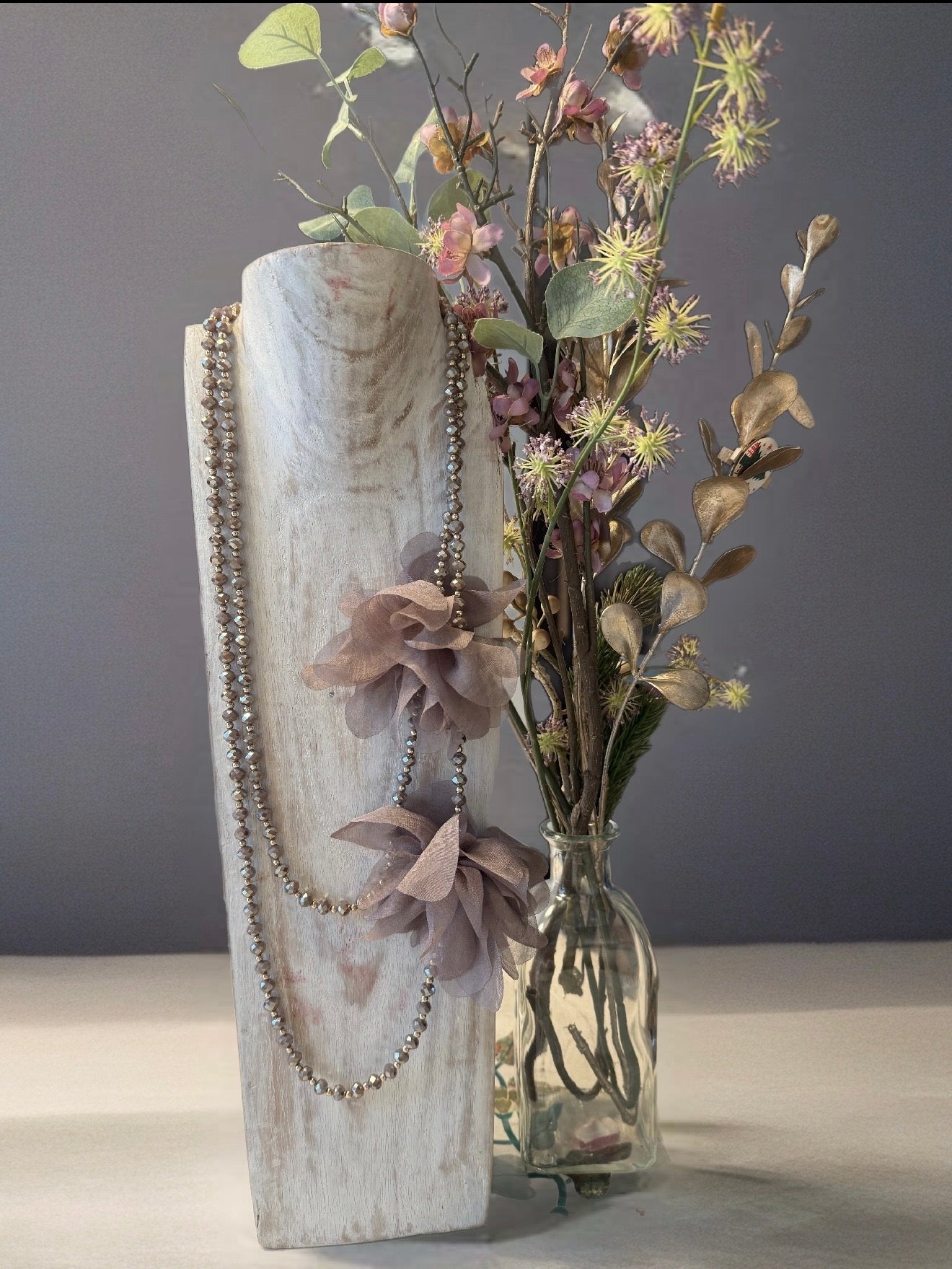 Collar "Peonias" topo