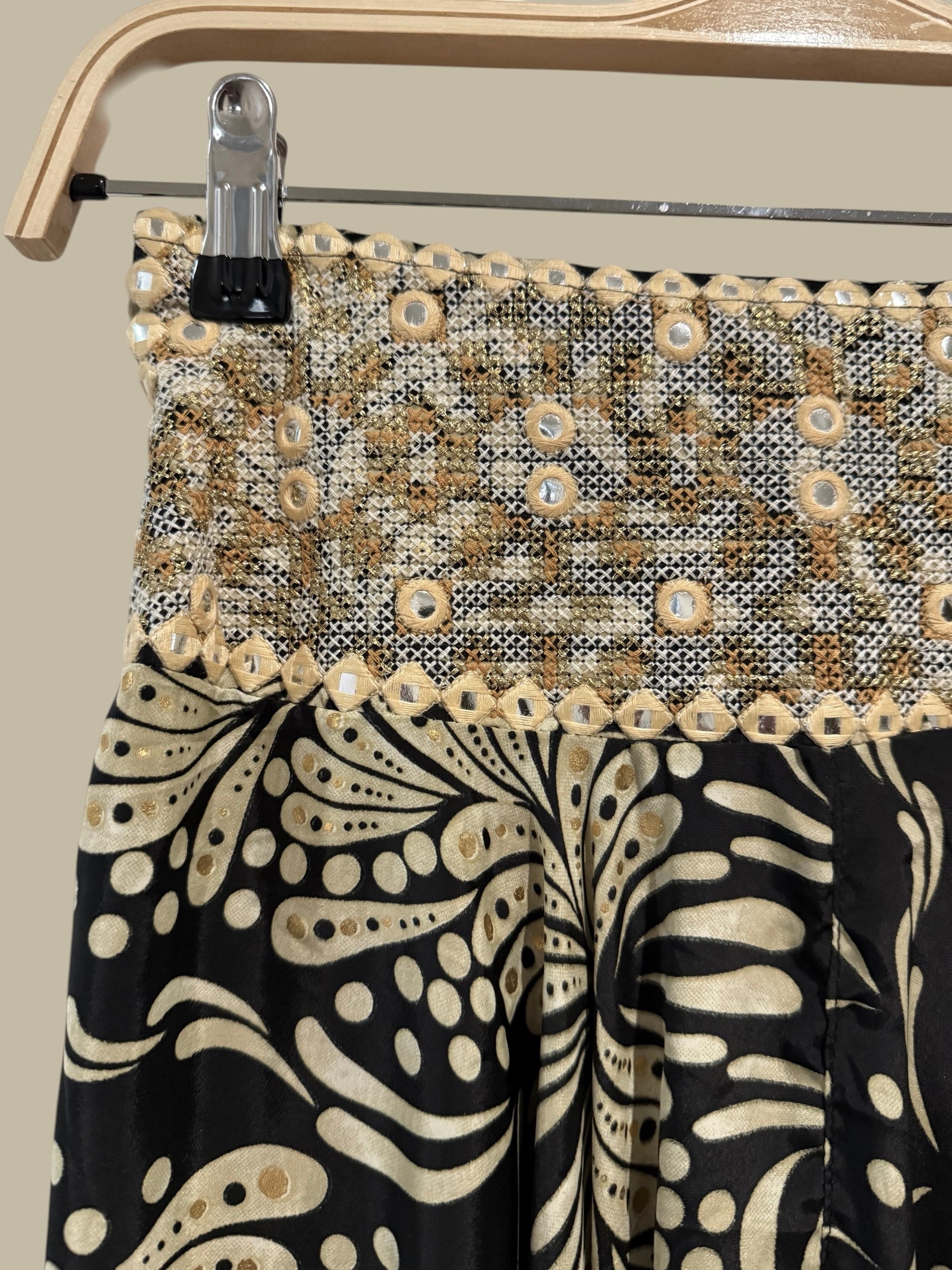 Falda "India" negro y beige