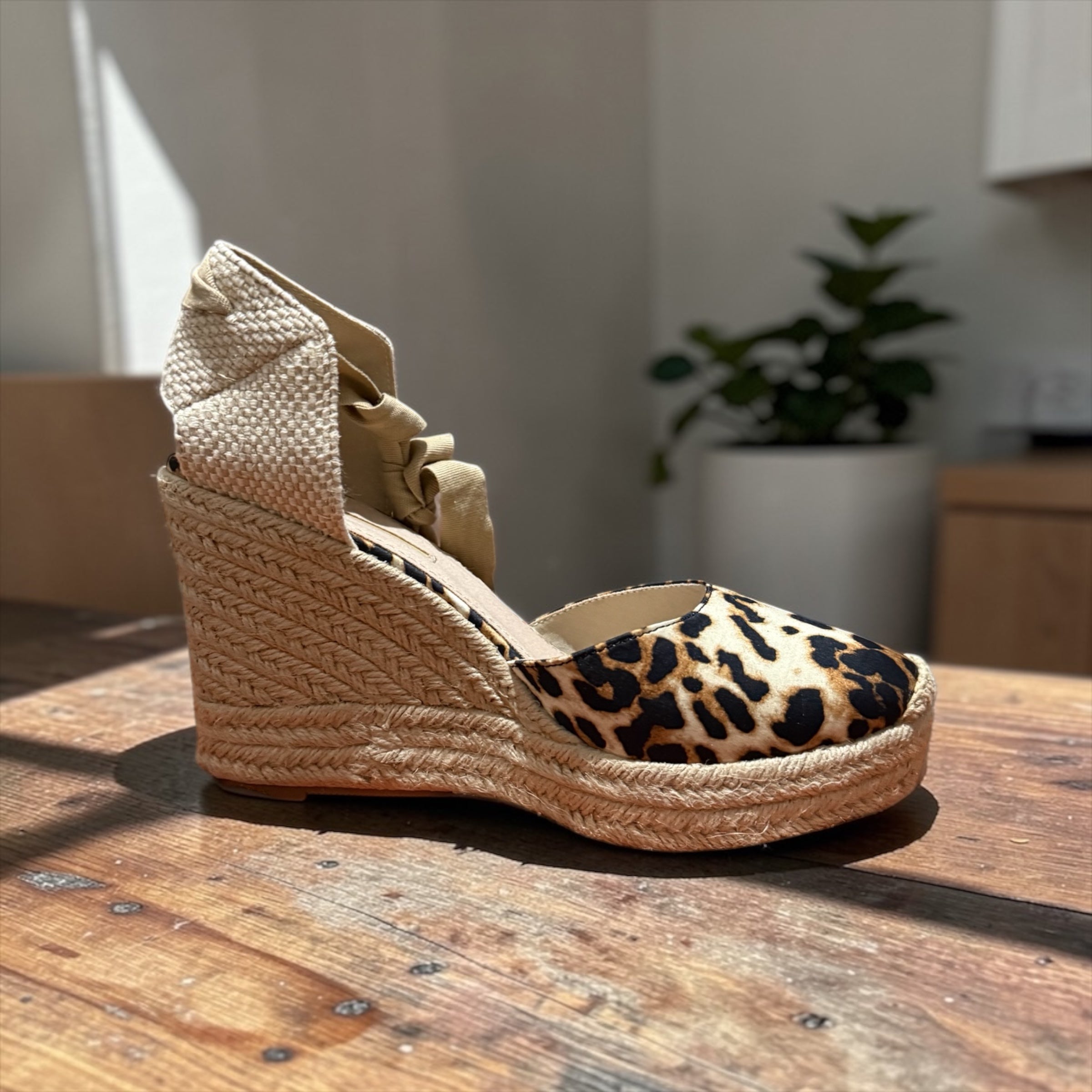 Cuñas "Leo"
