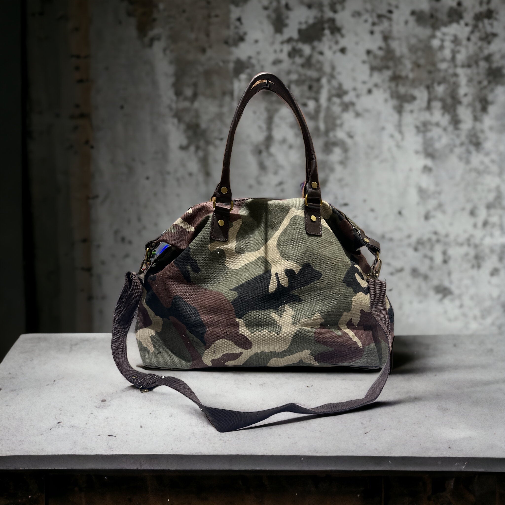 Bolso “Poppins Camu”