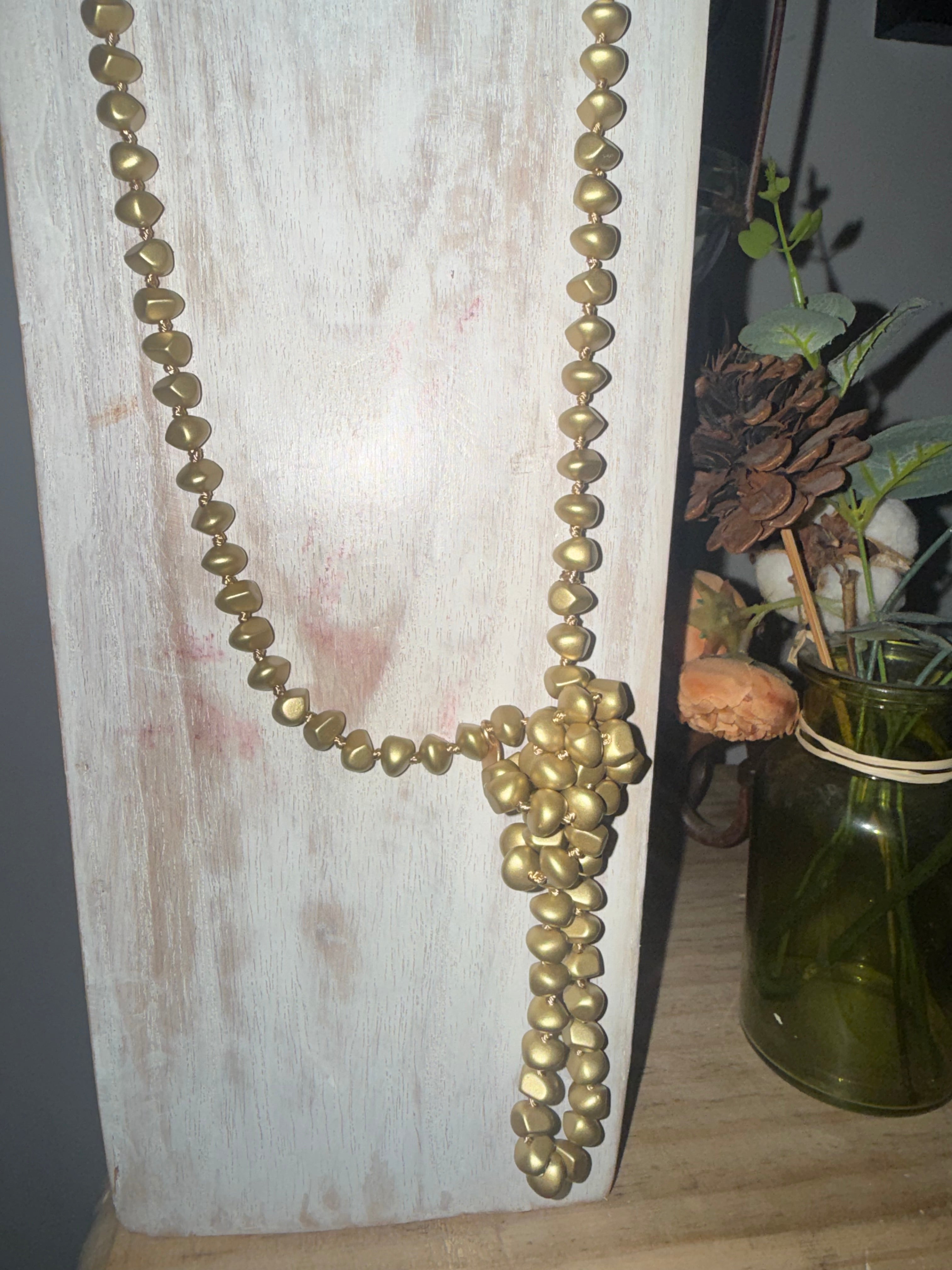 Collar "Cuentas Irregulares"