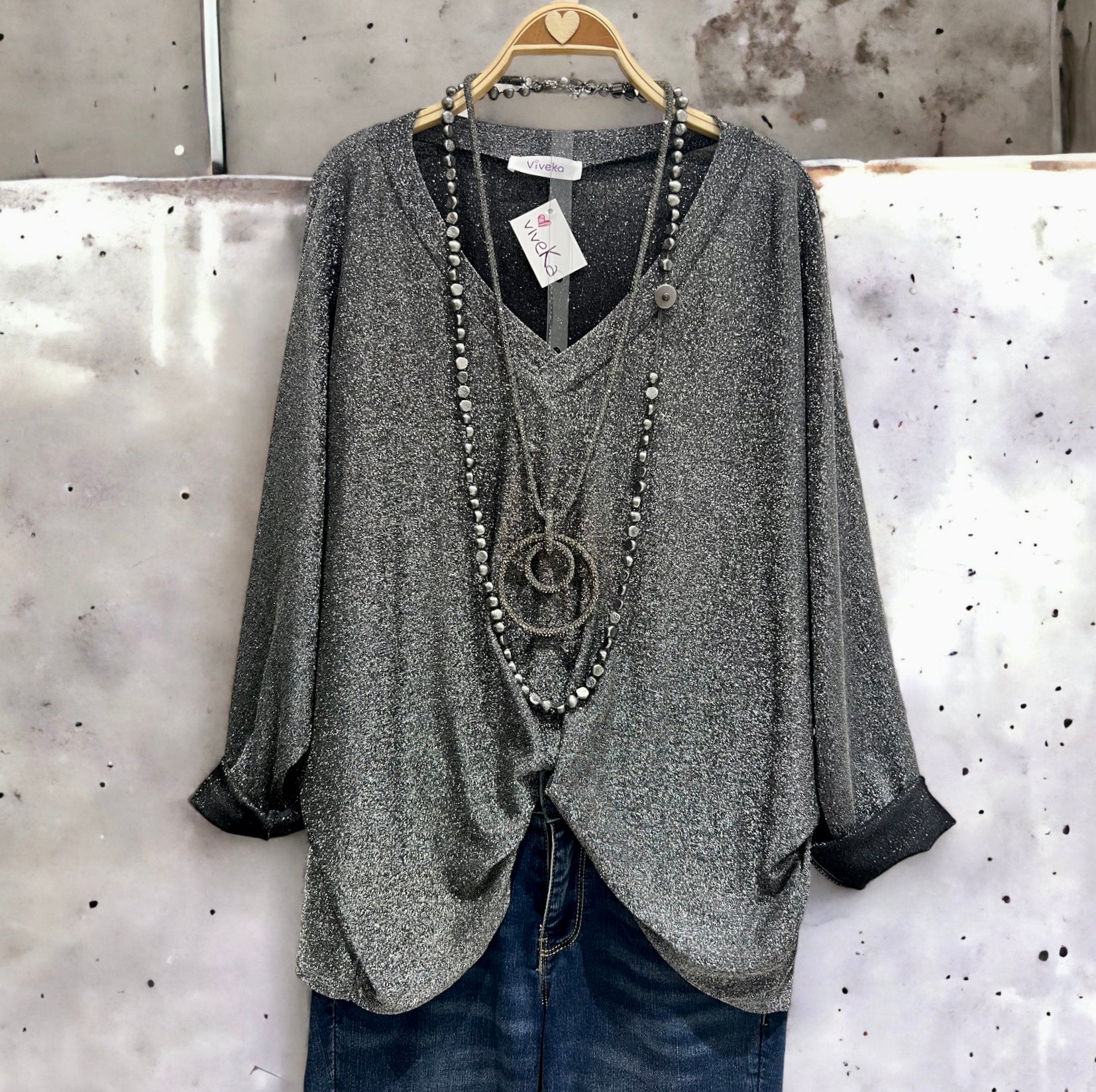 Camiseta "Over Silver Black"