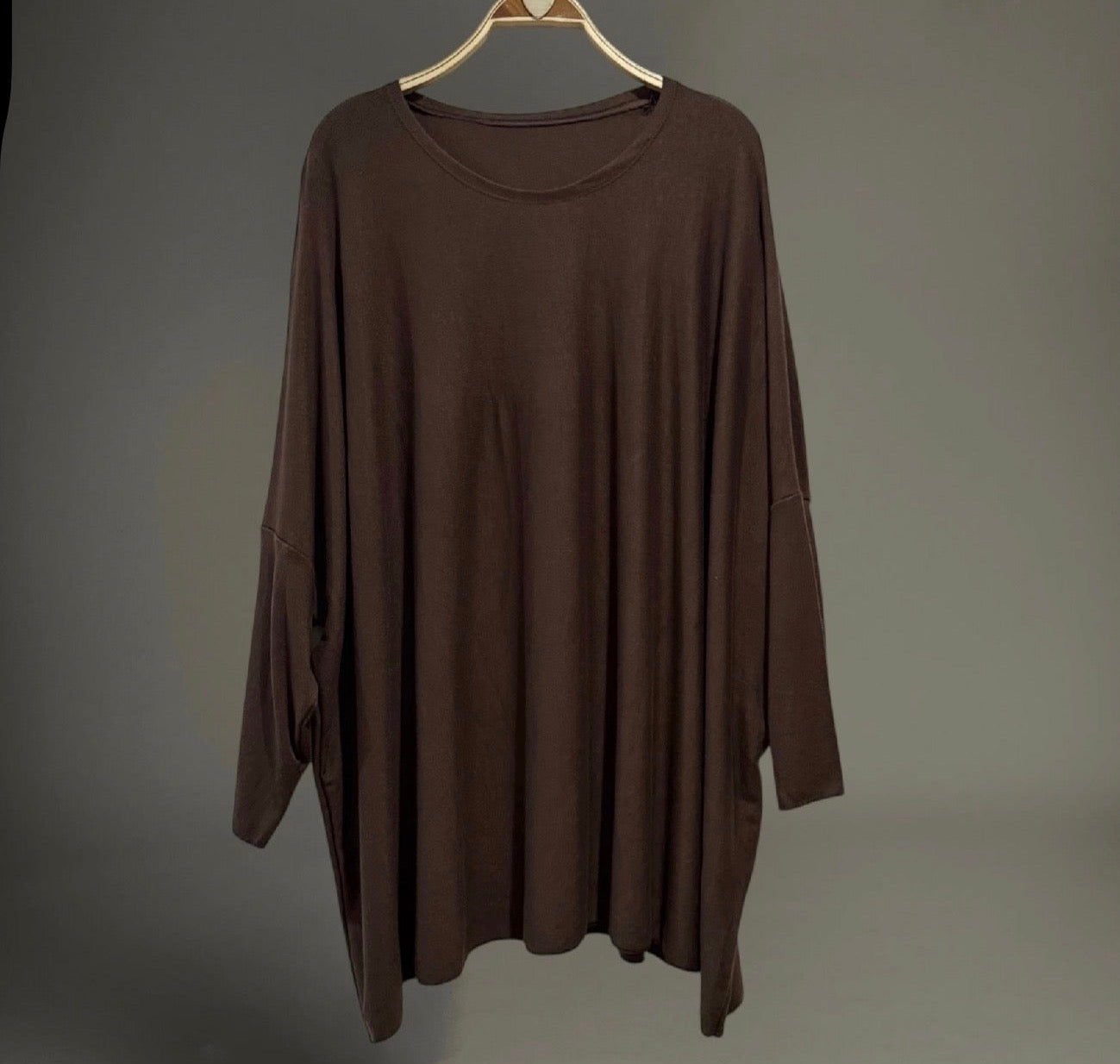 Jersey "Over Sempre" marrón chocolate