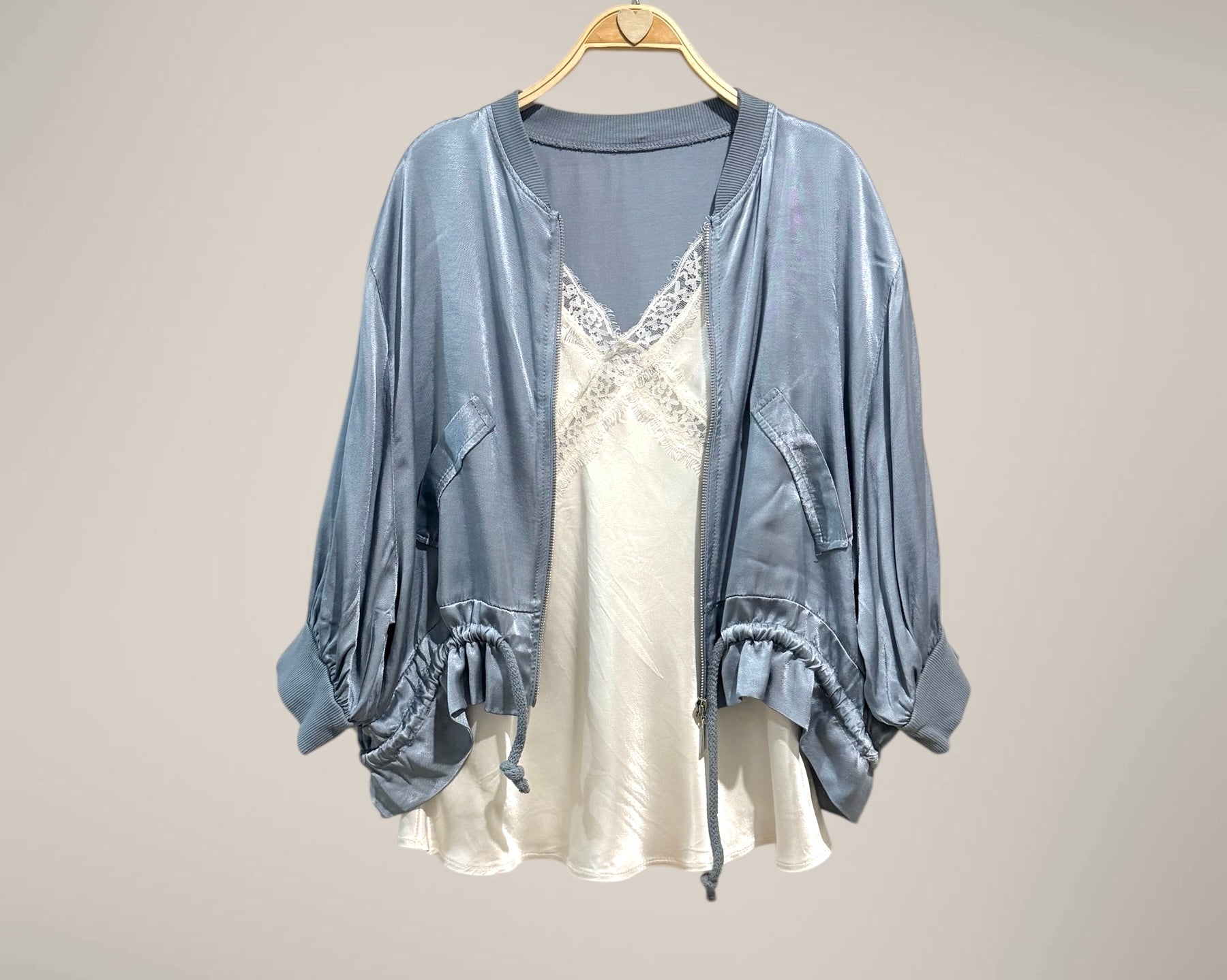 Beisbolera "Positano" azul cielo