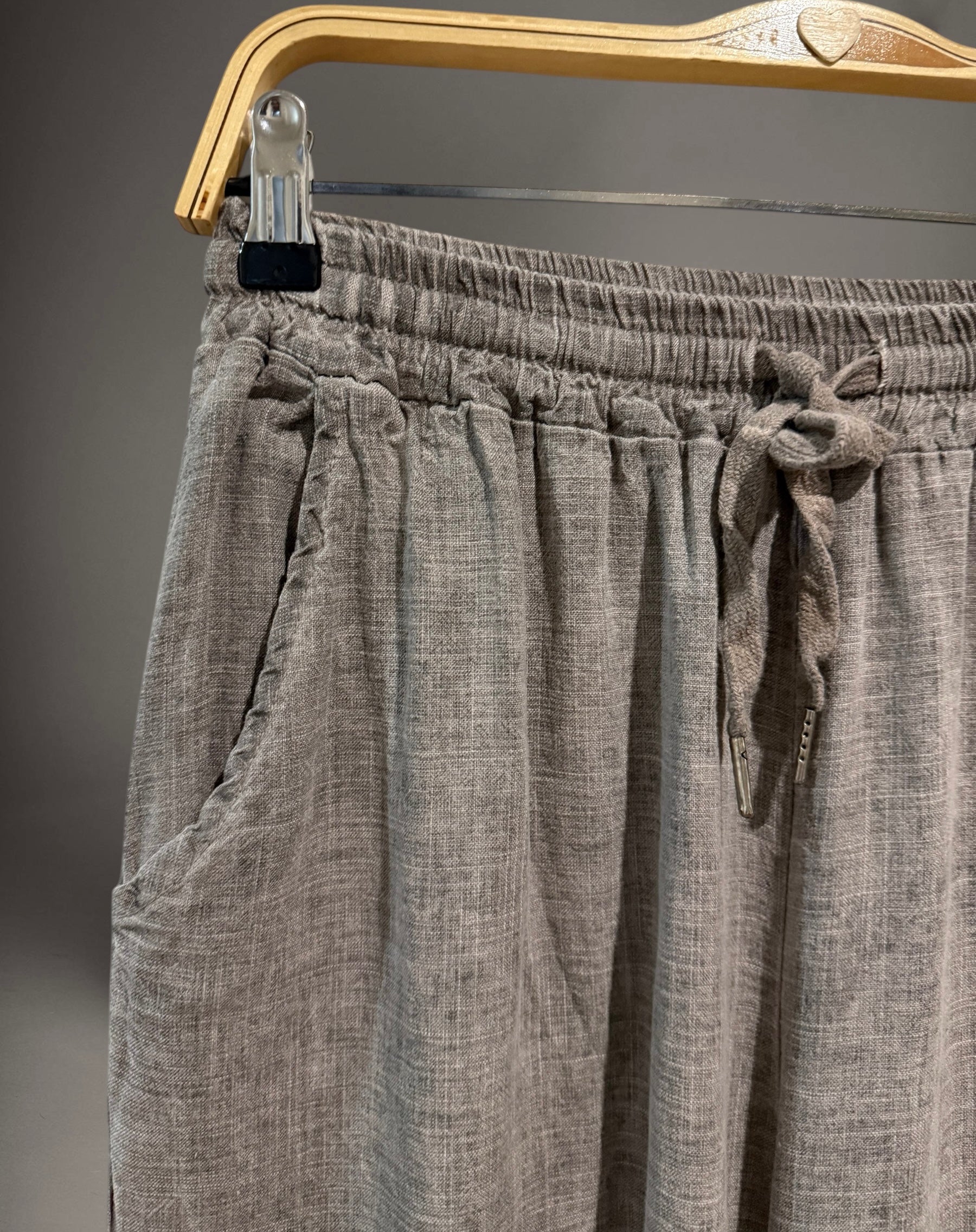 Pantalón "Ischia" topo