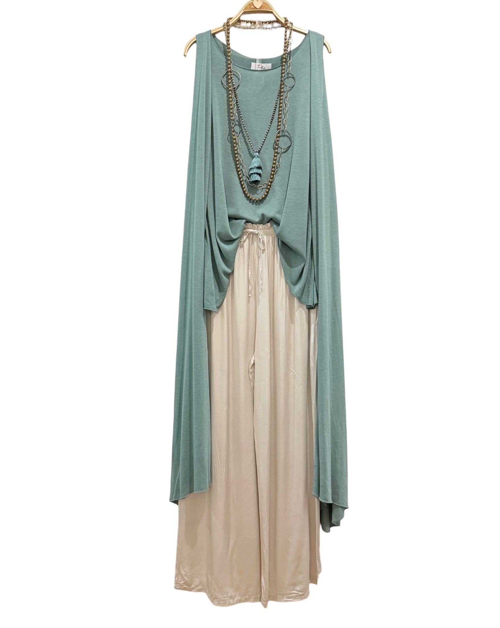 Camiseta "Cassandra" tirante ancho tifany