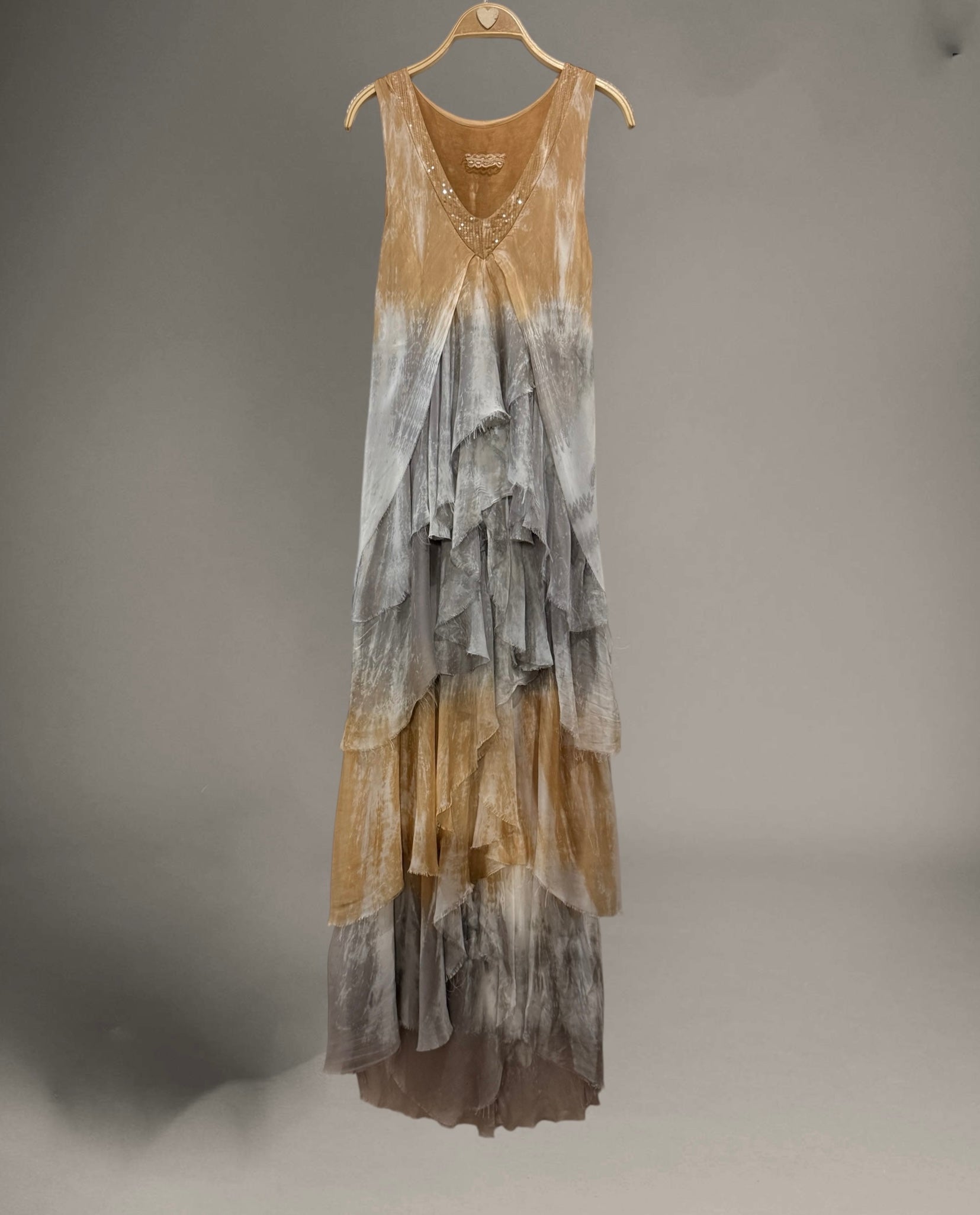 Vestido "Granada" gris y ámbar
