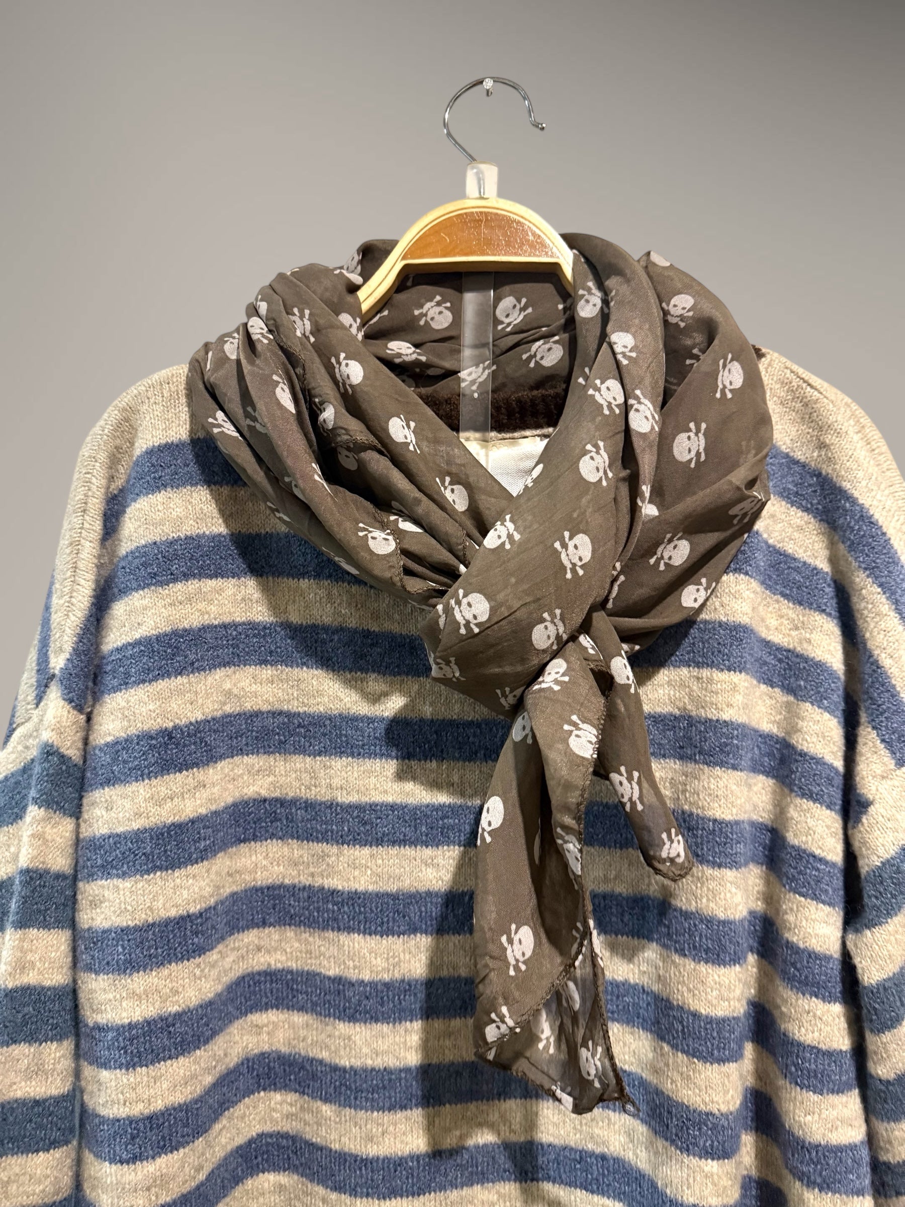 Pañuelo "Calaveritas" moka