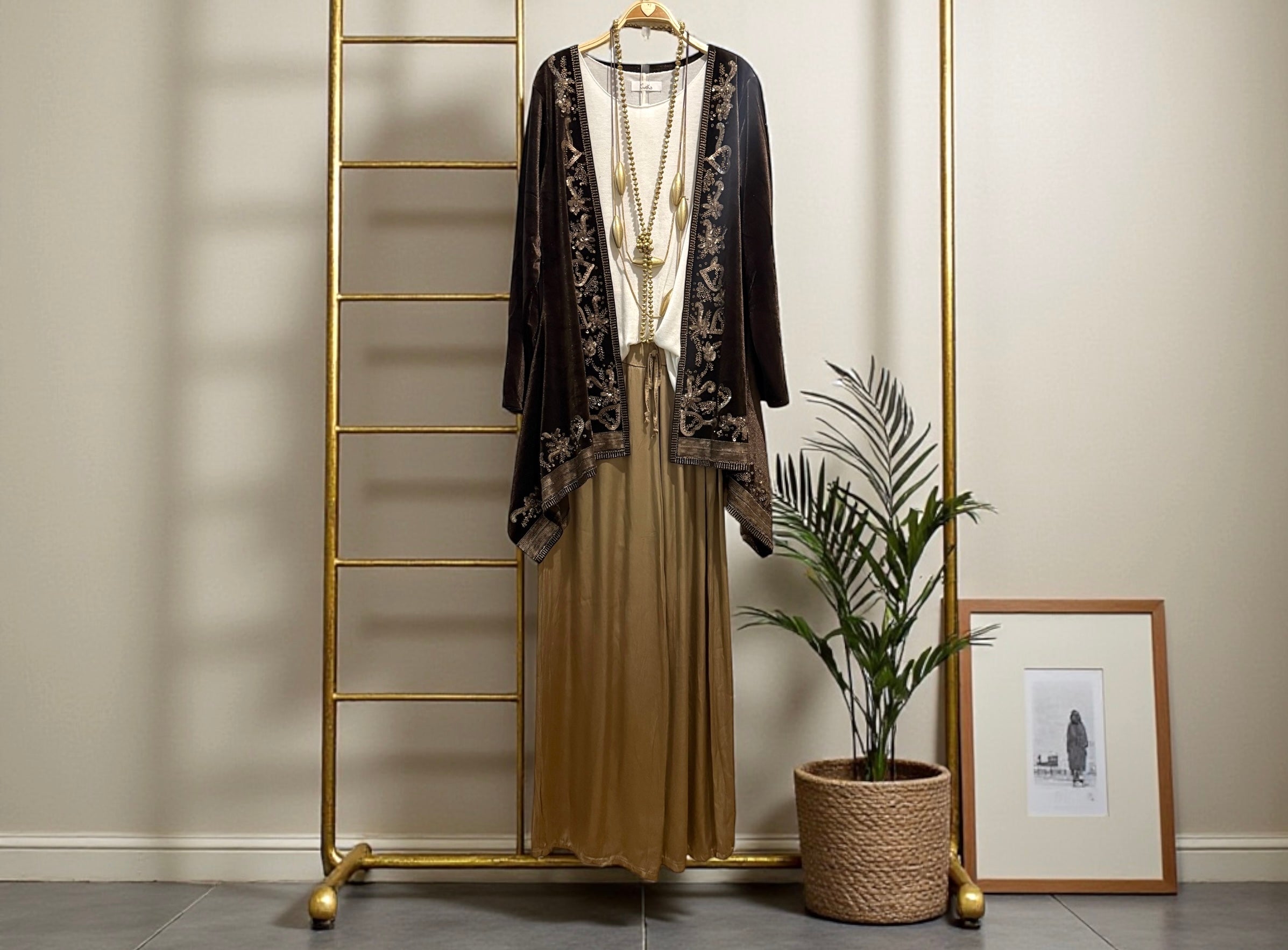 Levita "Ottilie" marrón