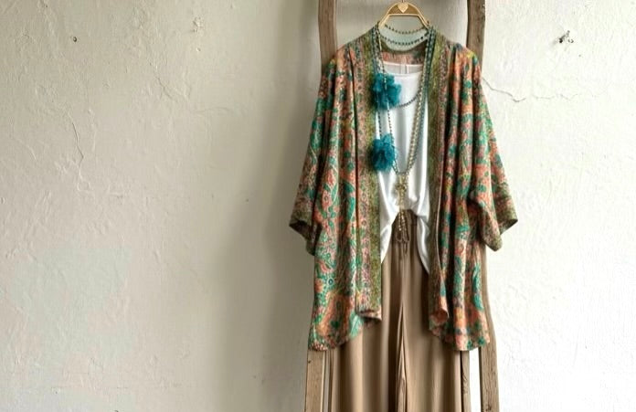 Kimono "Anaka Granada" Coral y turquesa