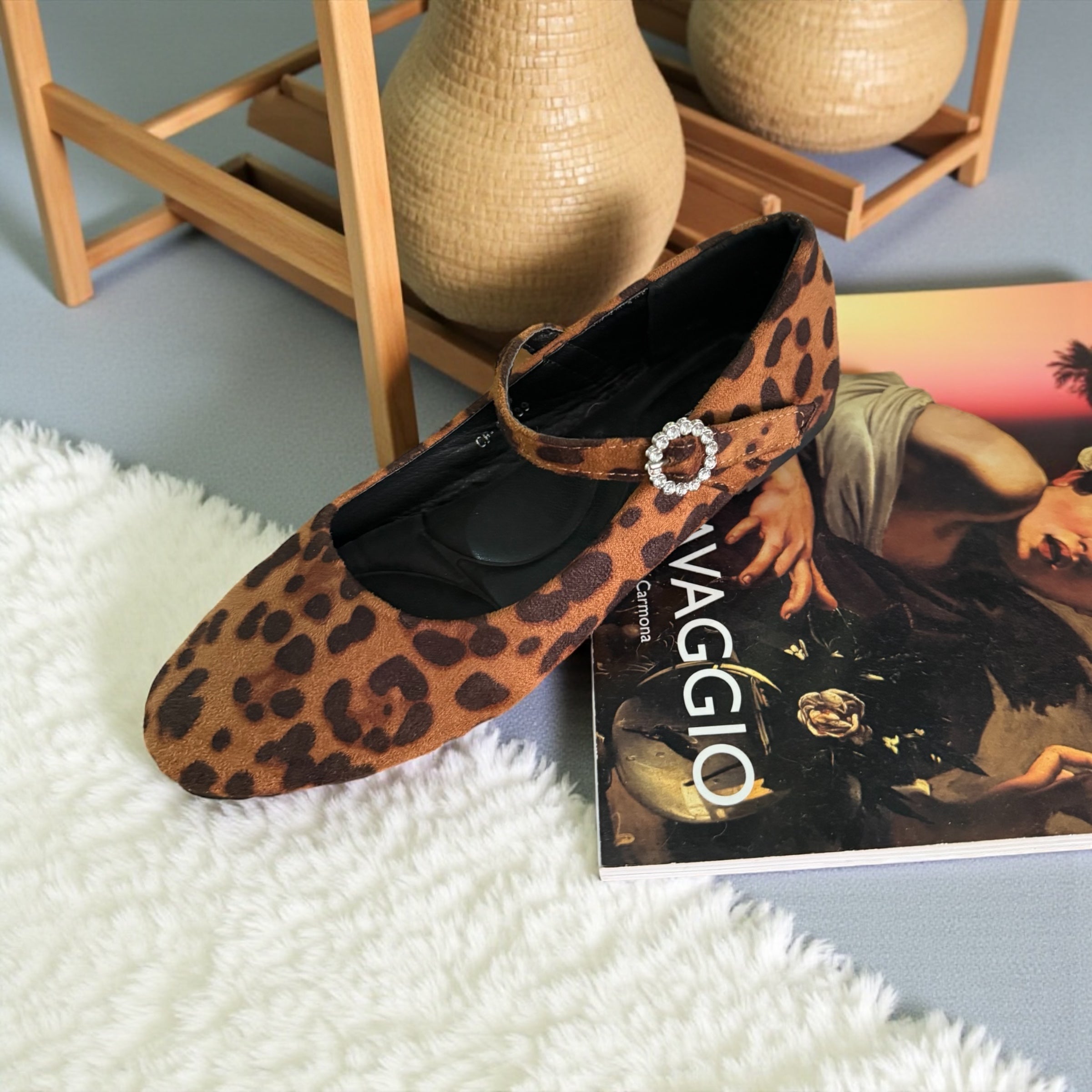 Merceditas "Chic Leo"