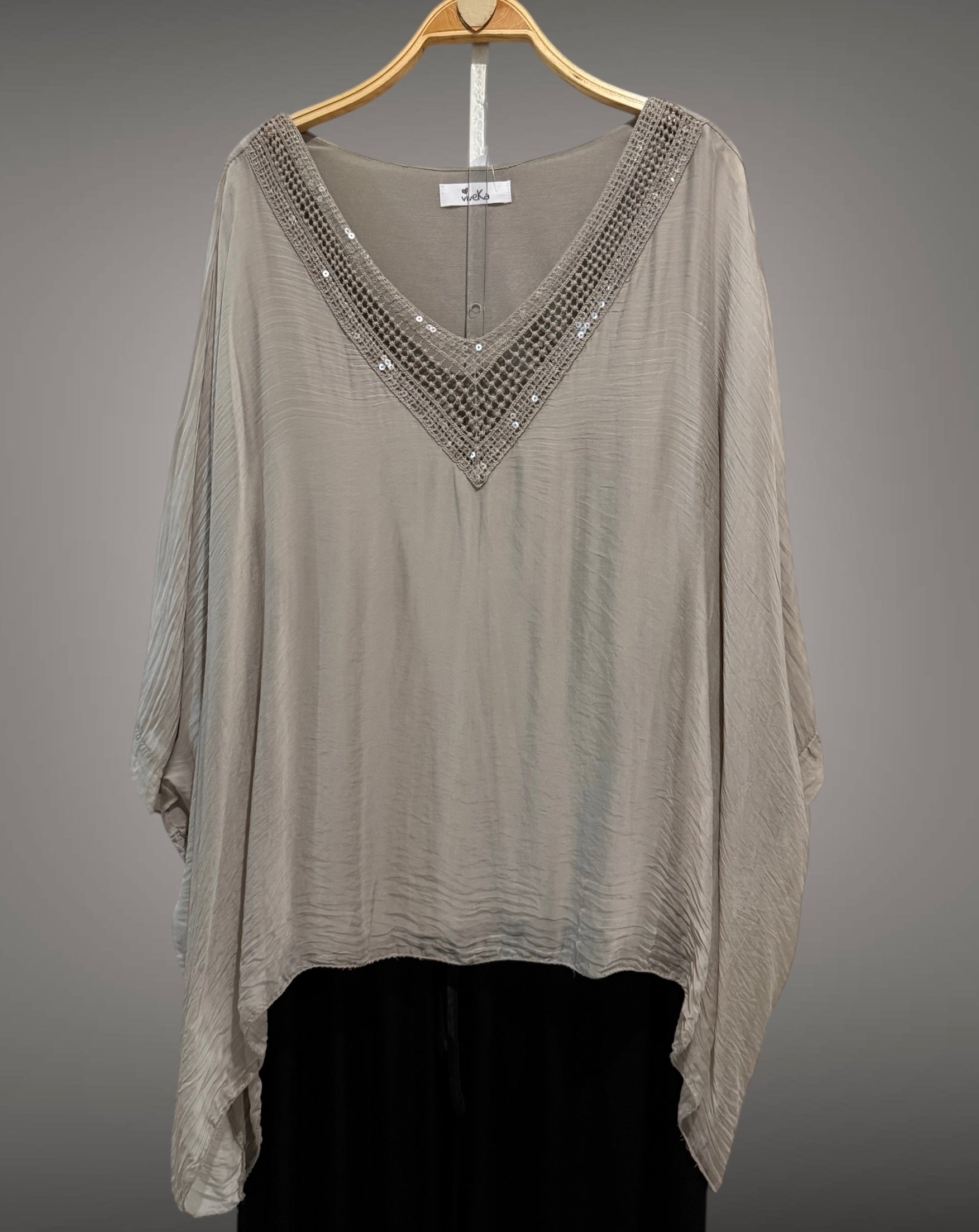 Blusa "Lorena" topo