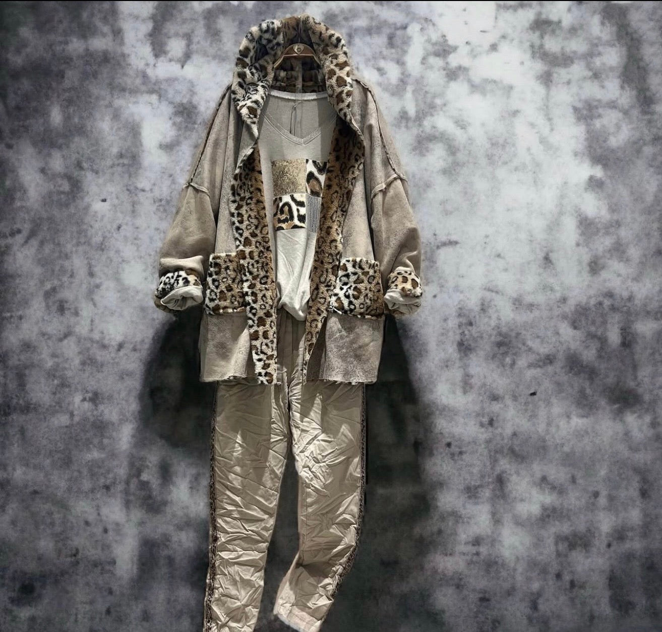 Abrigo "Margosha" corto hielo