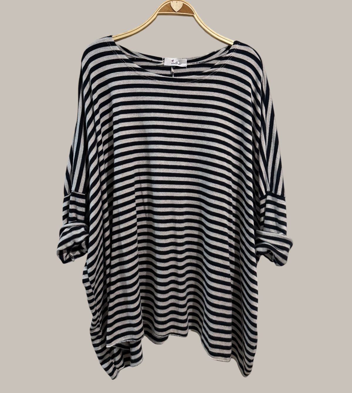 Jersey "Over Must Rayitas" negro
