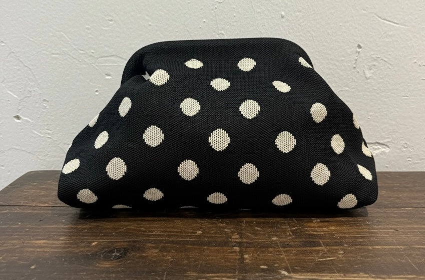 Bolso Pouch "Tania" lunar grande negro y marfil