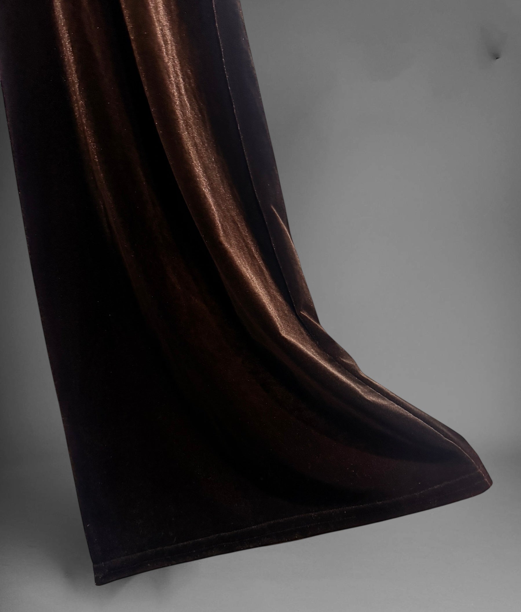 Pantalón "Giá" marrón chocolate