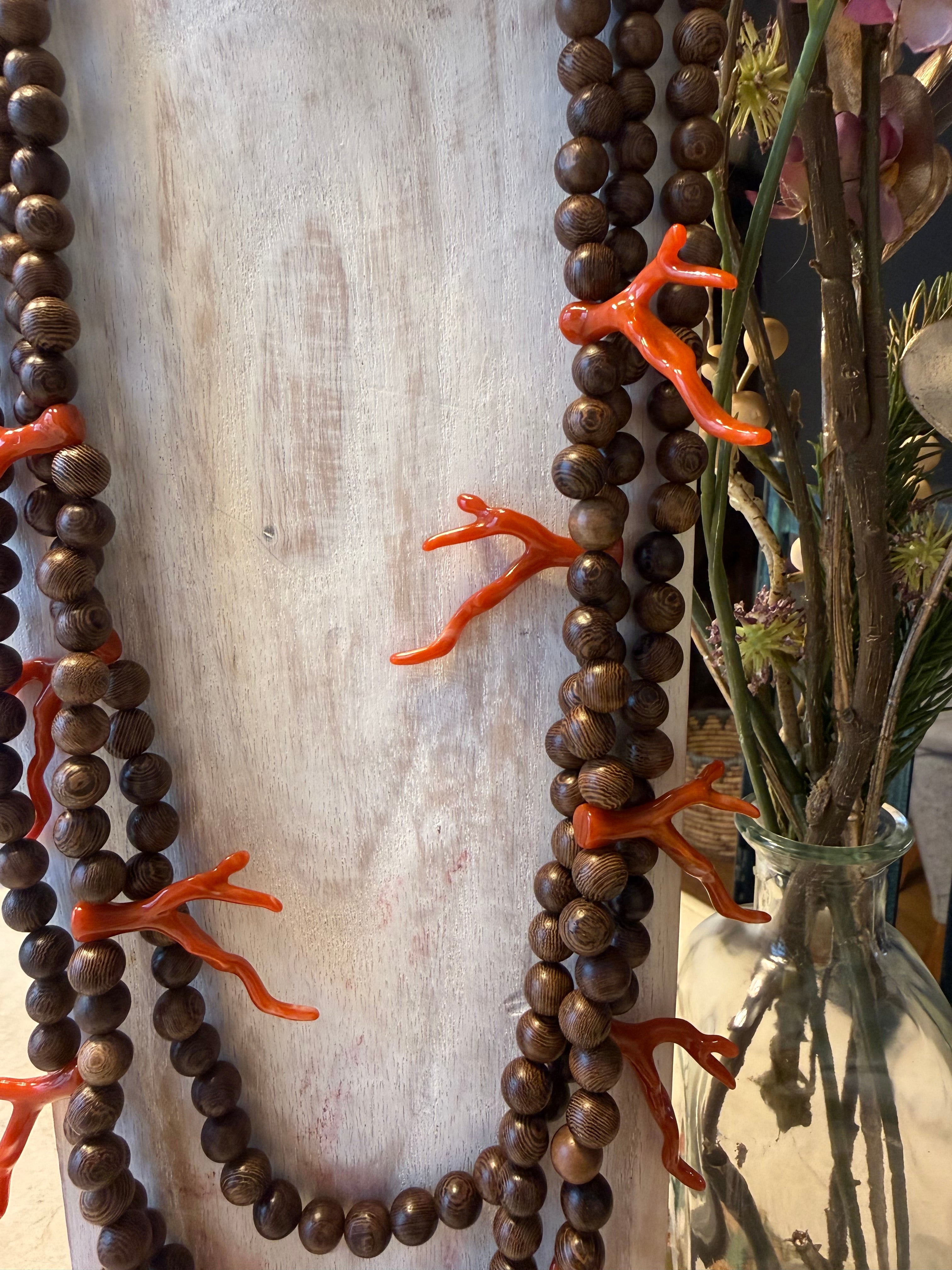 Collar "Madera y Coral"