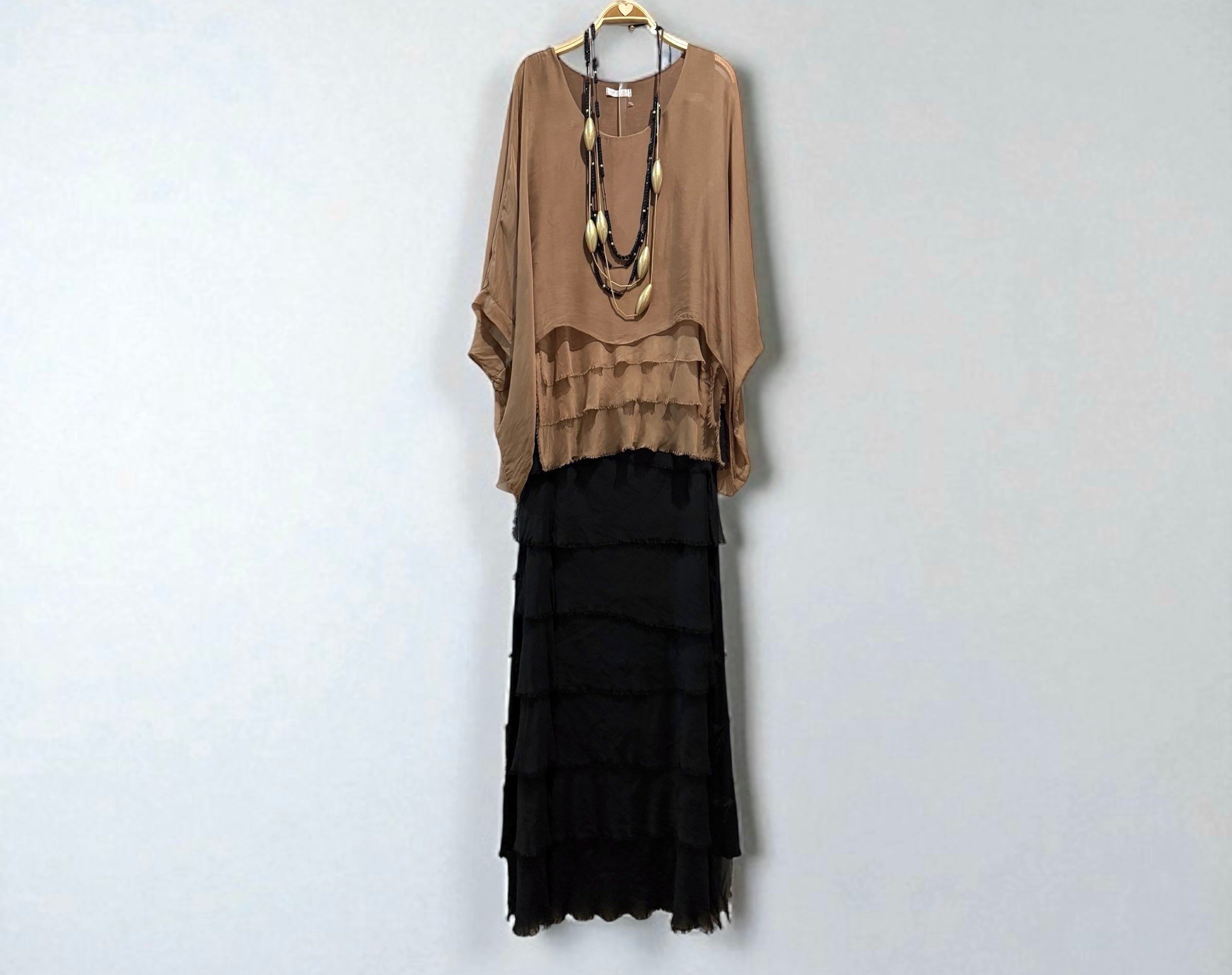 Blusa "Sevilla" camel