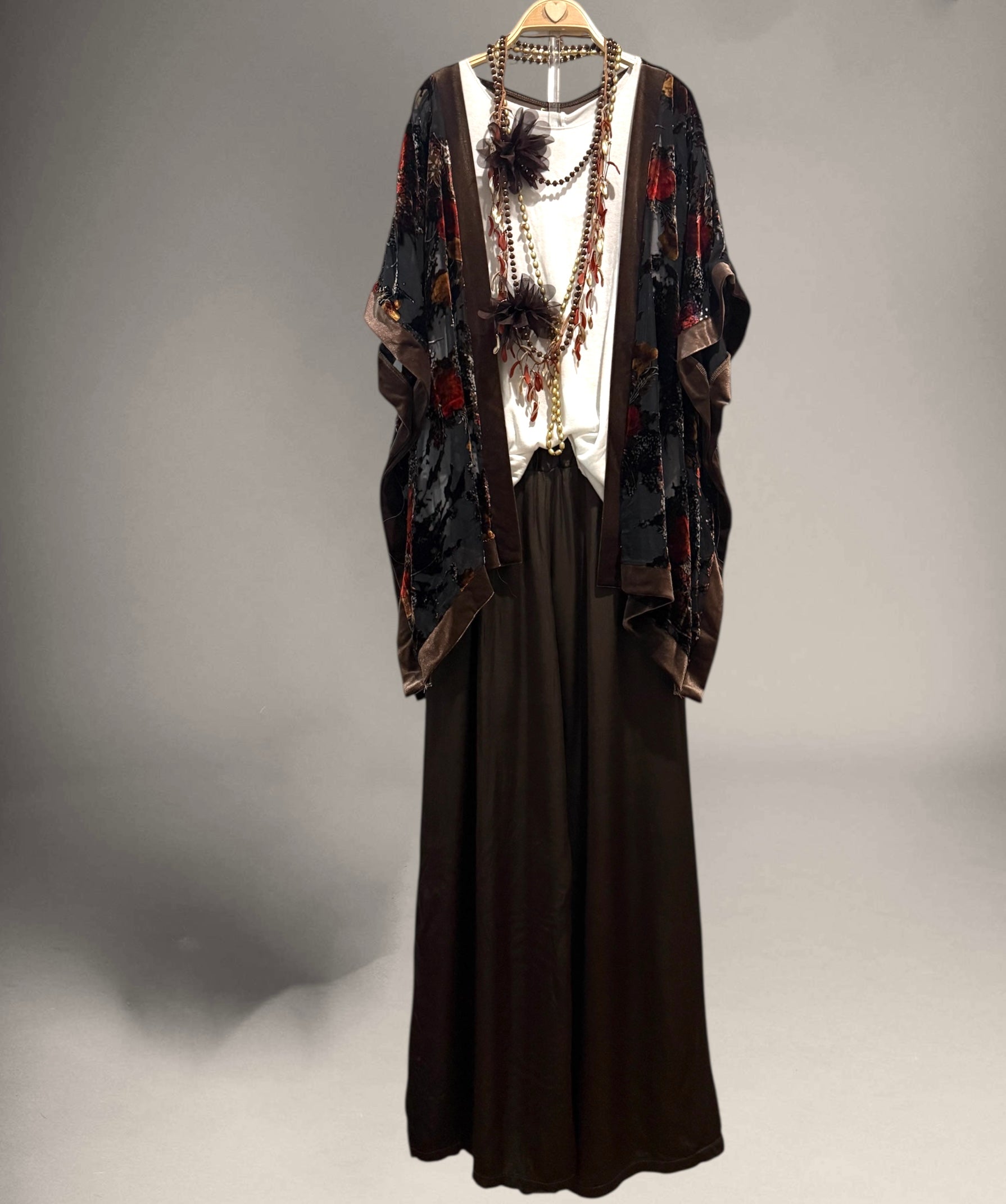 Kimono "Adagio" chocolate y negro