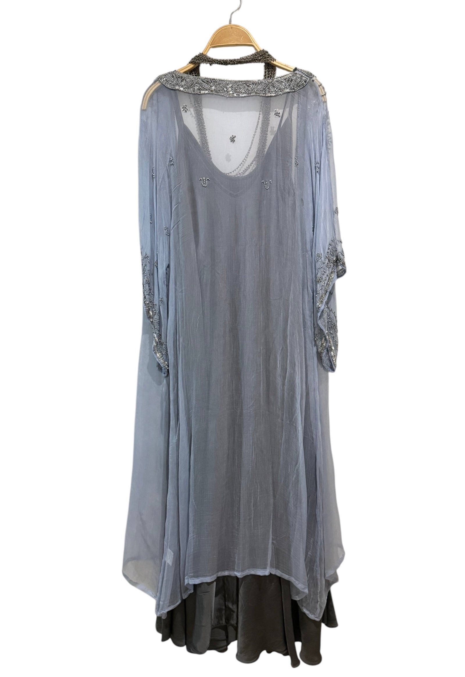 Kaftan "Sherezade Azul Claro" bordado en plata