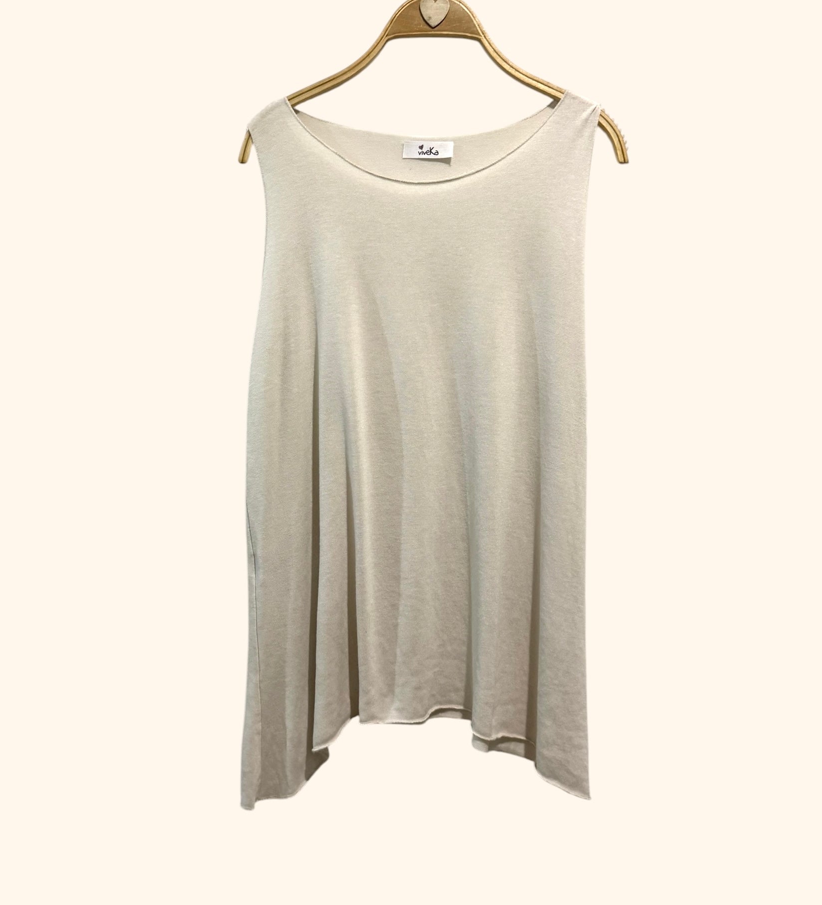 Camiseta "Cassandra" marfil