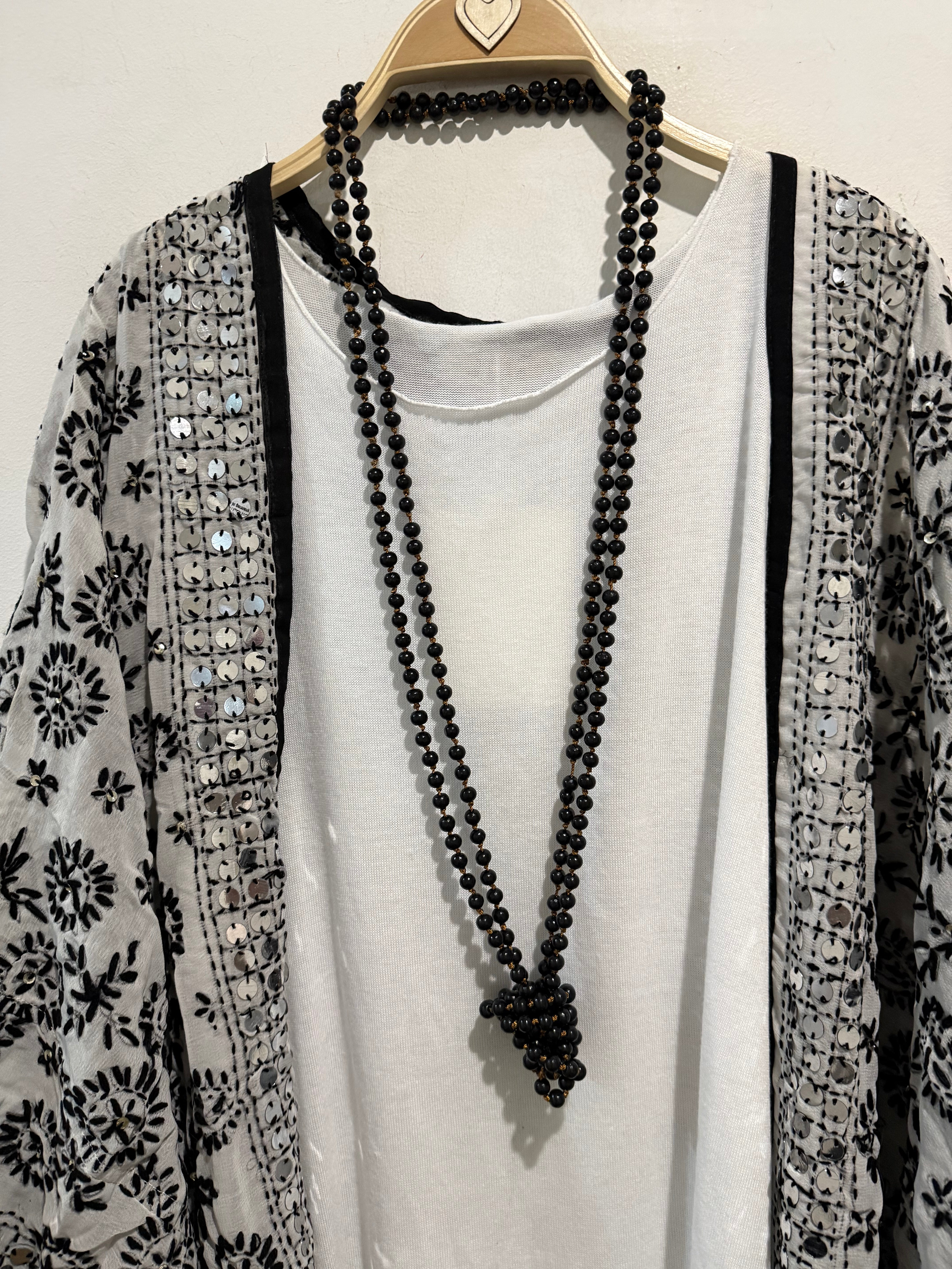 Collar "Cuentas" negro