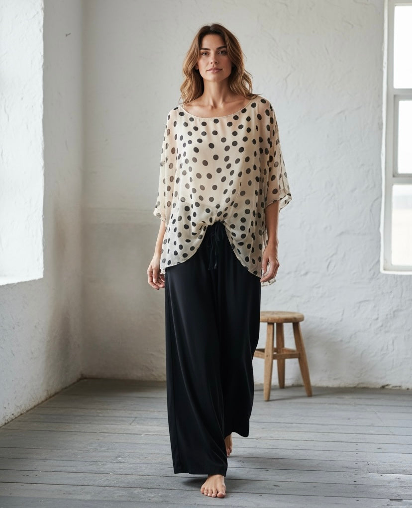 Blusa "Julieta Topos" beige