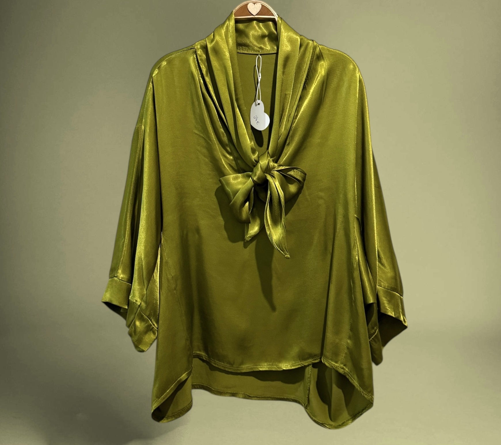 Blusa "Kelly" verde oliva