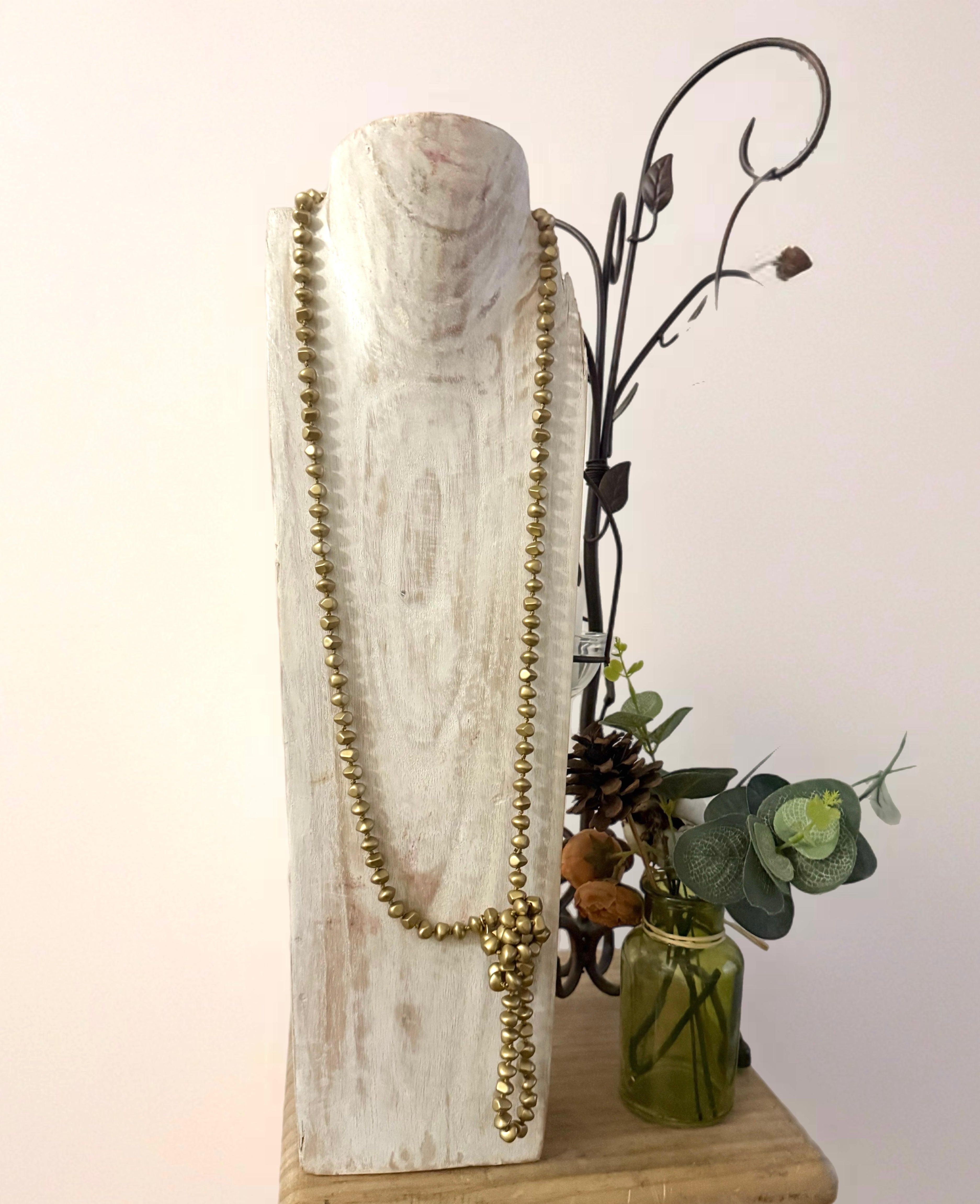 Collar "Cuentas Irregulares"