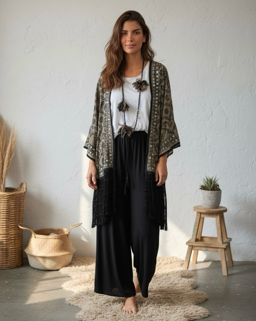 Kimono "India Zíngara" topo bordado en negro