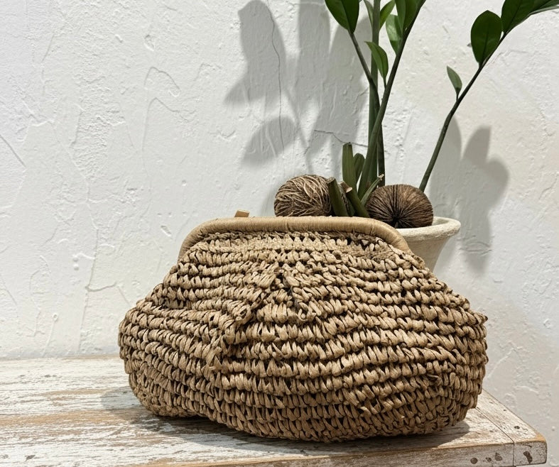 Bolso Pouch "Rafia"