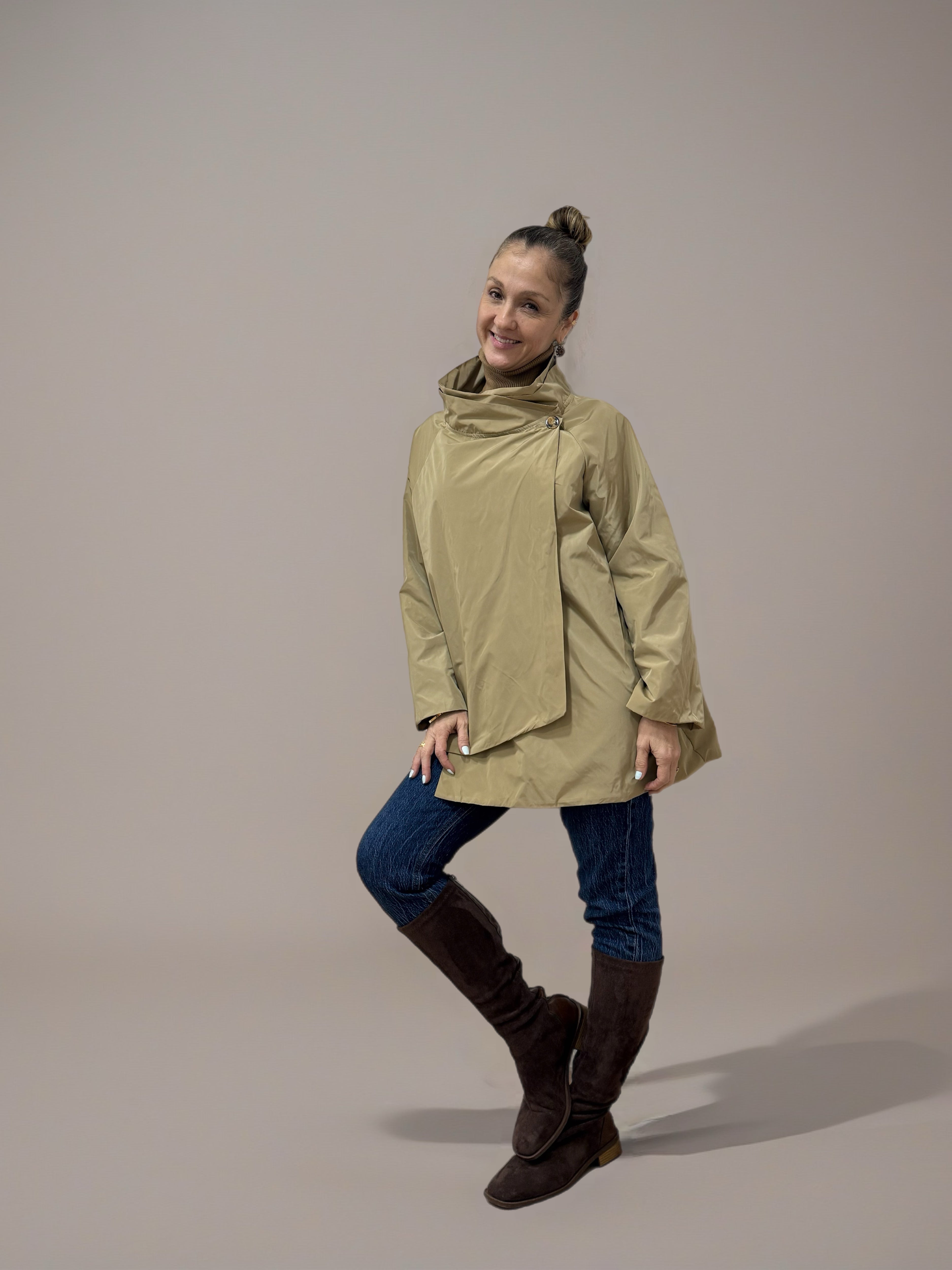 Gabardina" Over Must"