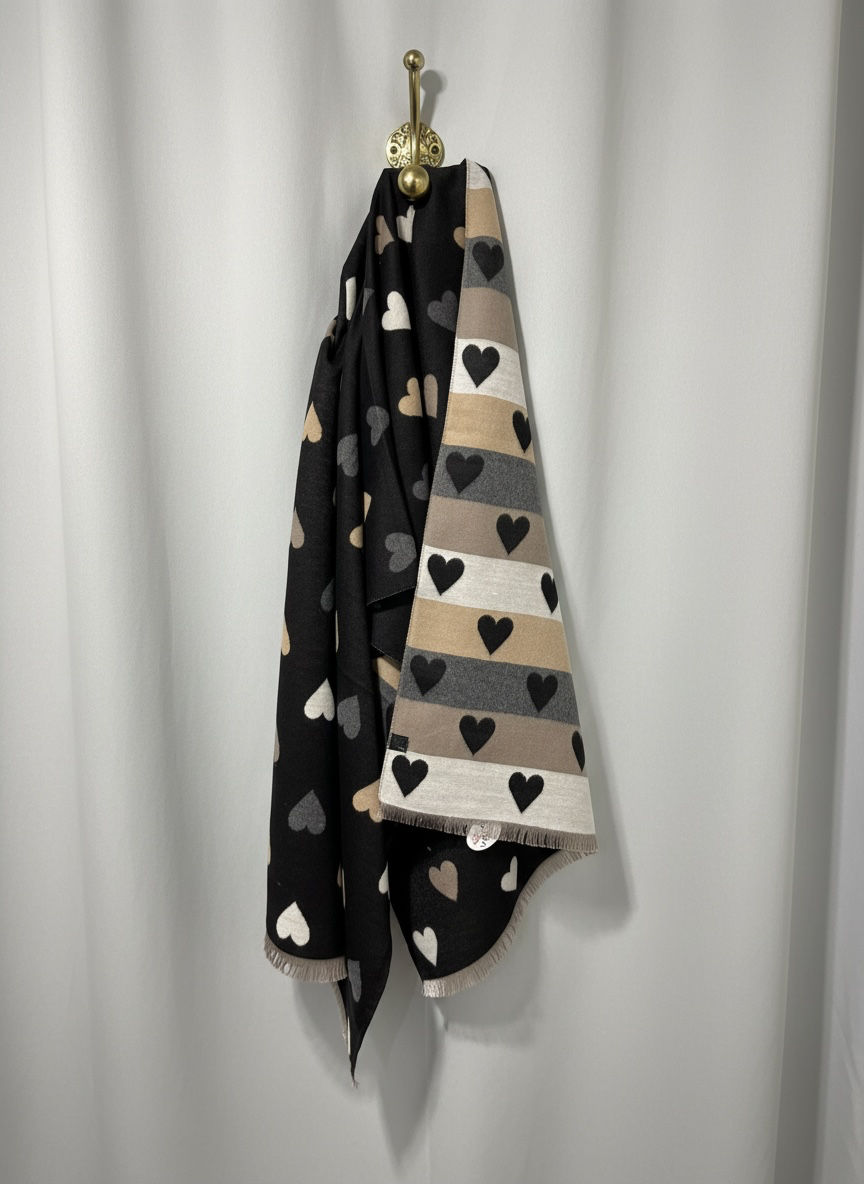 Fulard "Corazones" negro