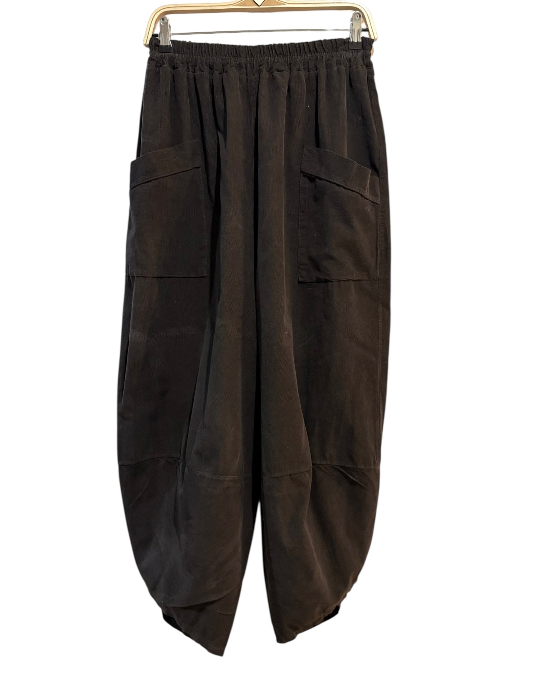 Pantalón "Dana Slouchy" chocolate