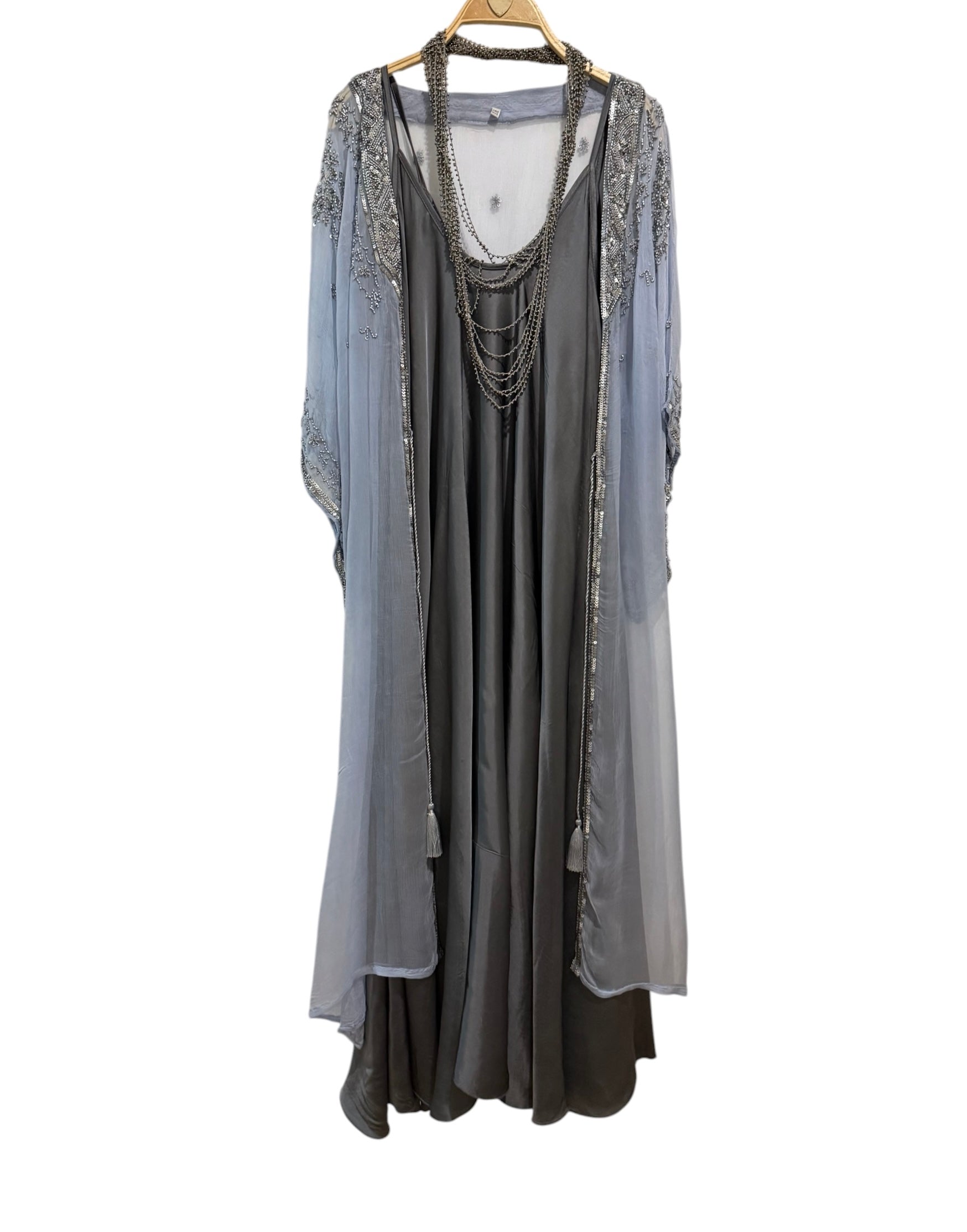 Kaftan "Sherezade Azul Claro" bordado en plata