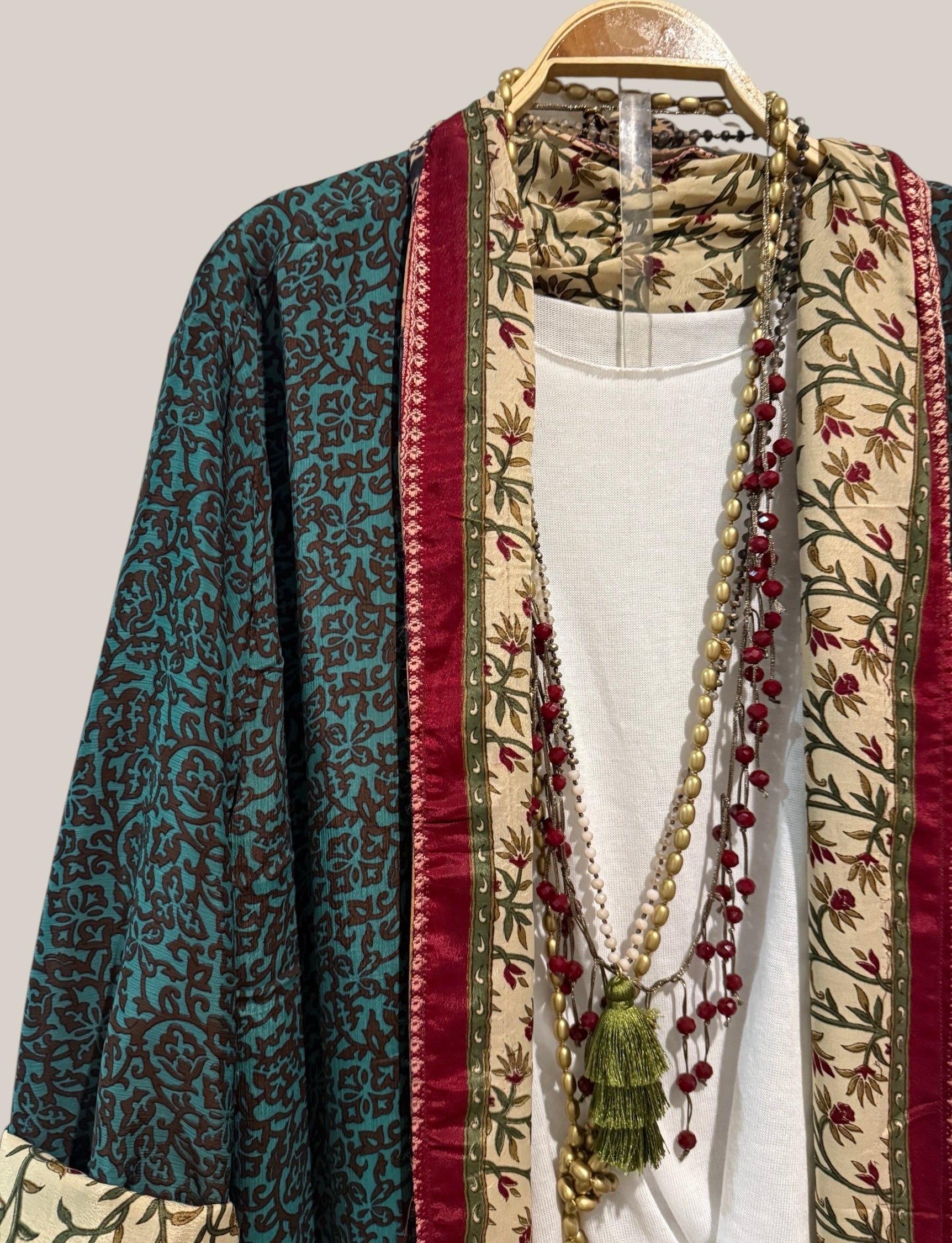 Kimono "Indira Alma" corto