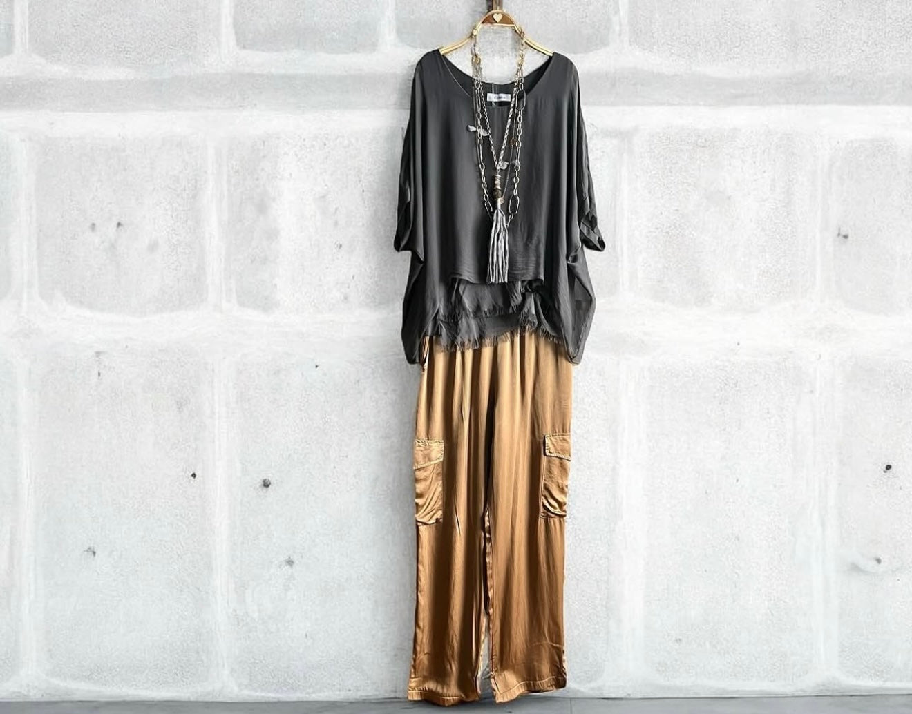 Blusa "Sevilla" gris