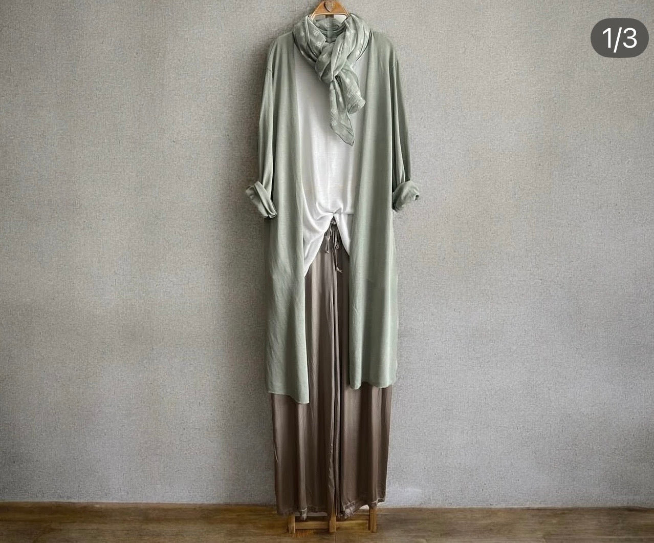 Pañuelo "Calaveritas" verde agua