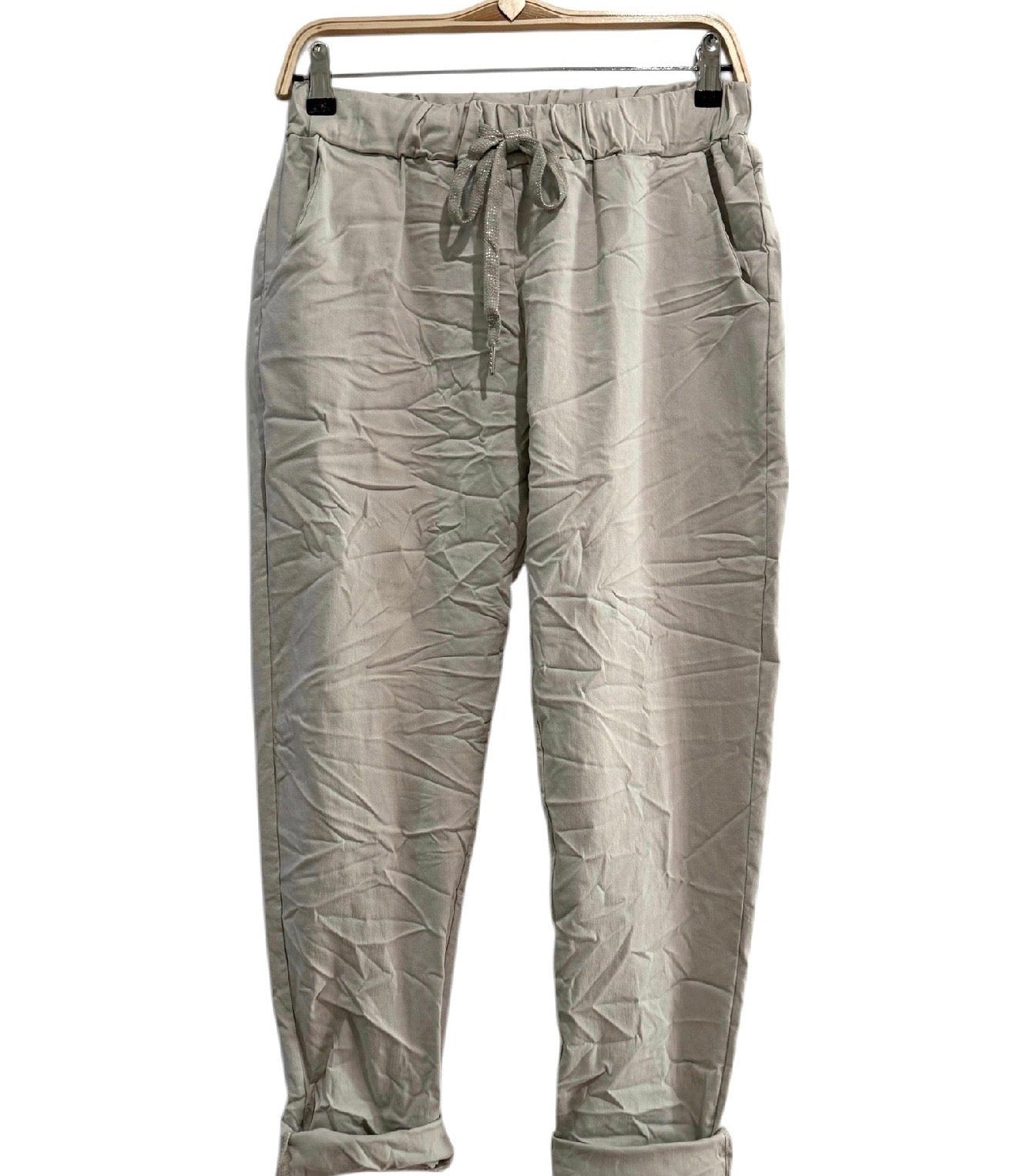 Pantalón "Basic Jogger"