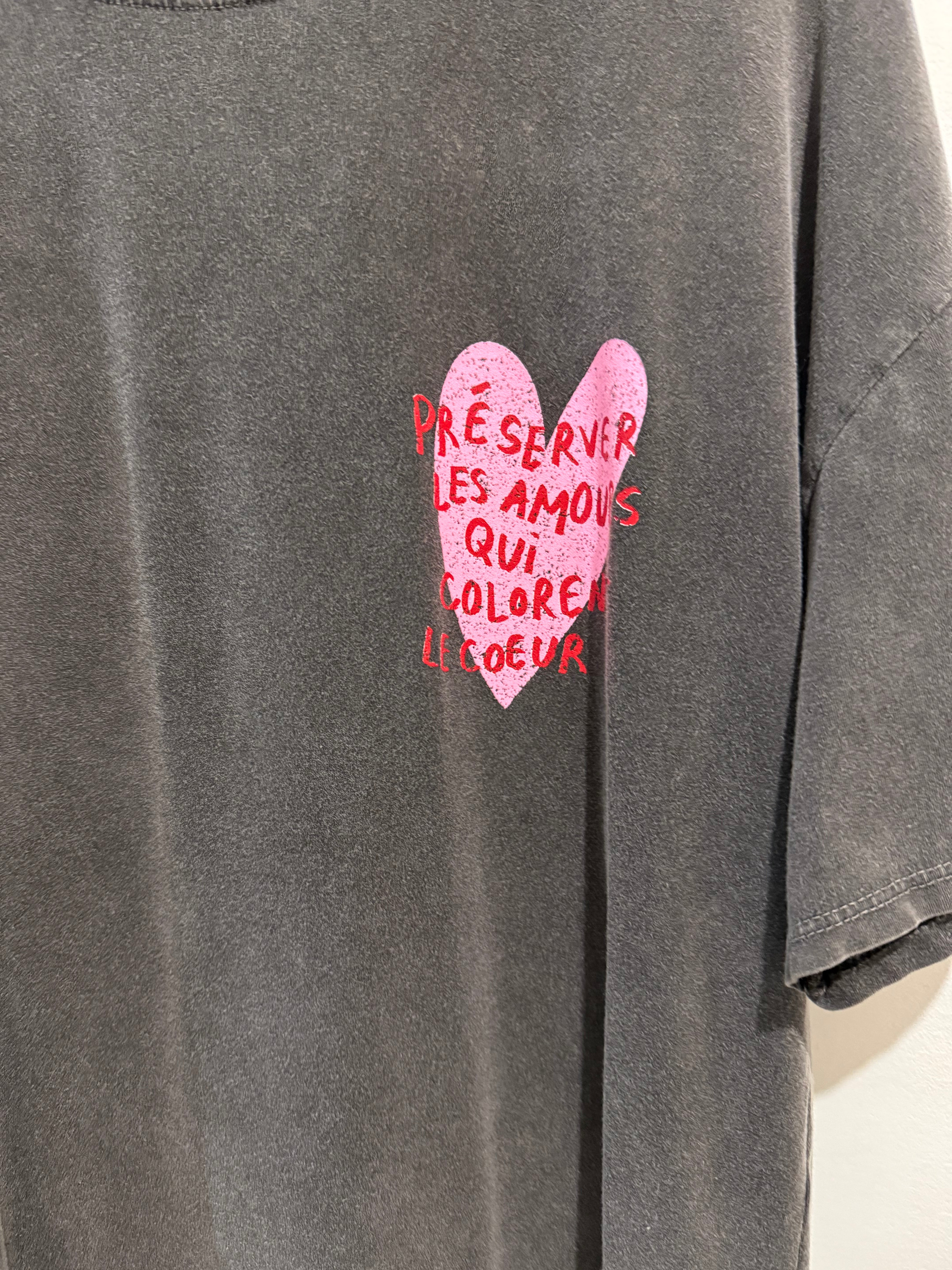 Camiseta "Corazón Chic" gris