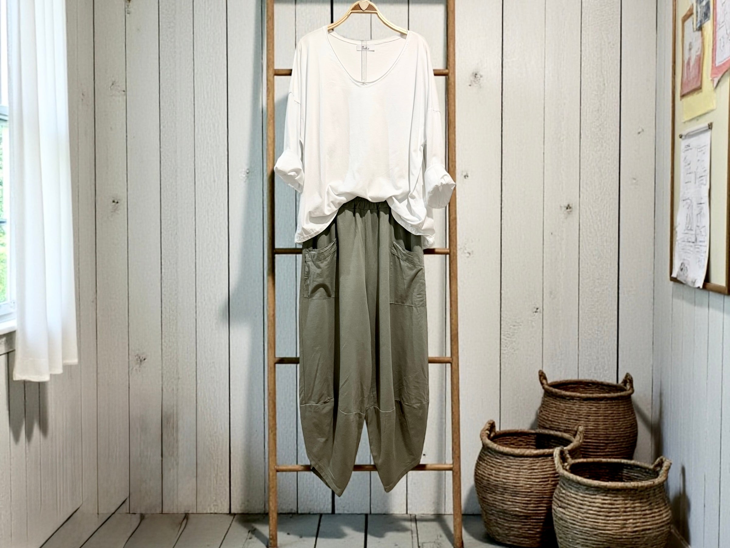 Pantalón "Dana Slouchy Sum" caqui