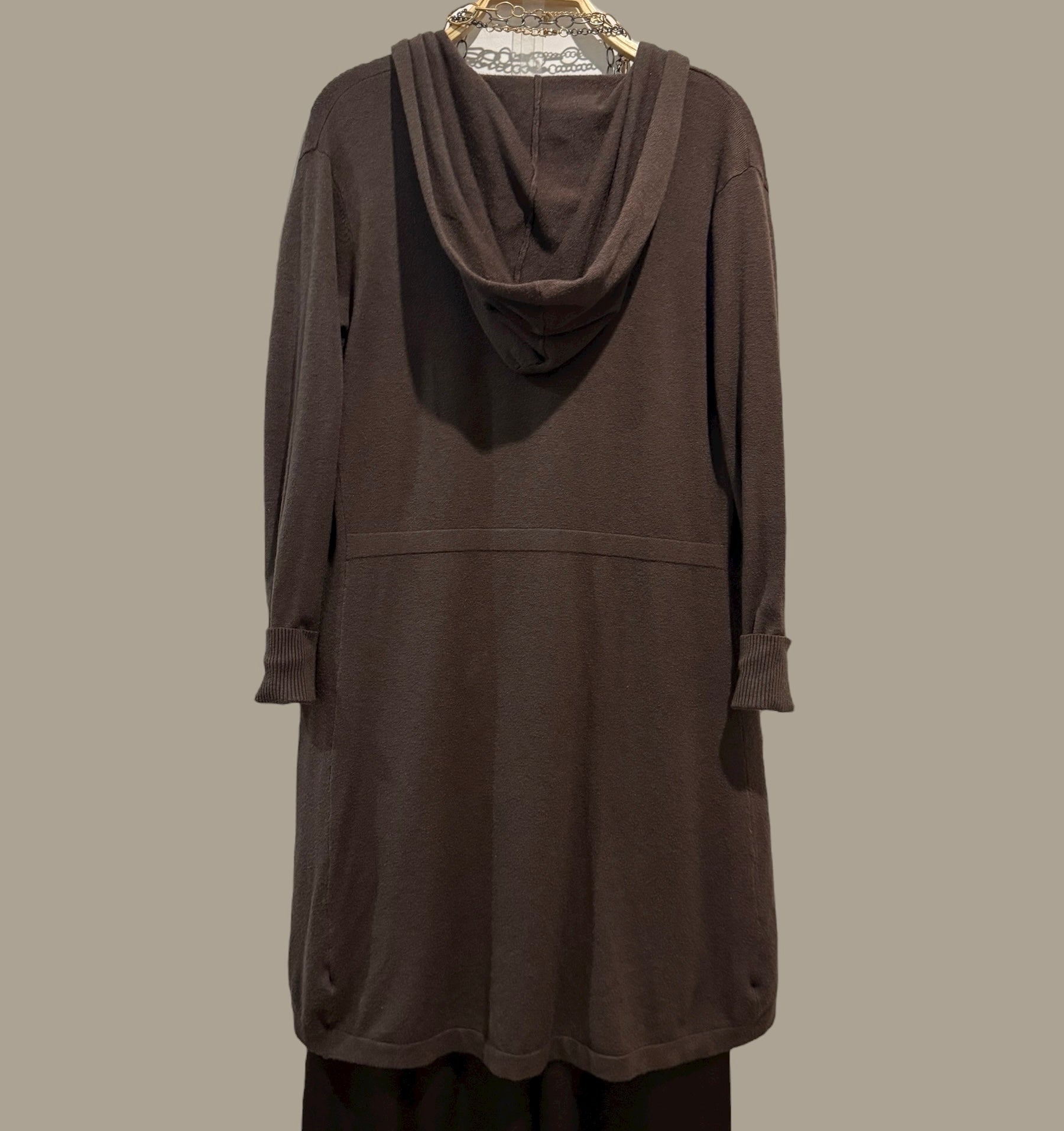 Chaqueta "Must Basic" chocolate