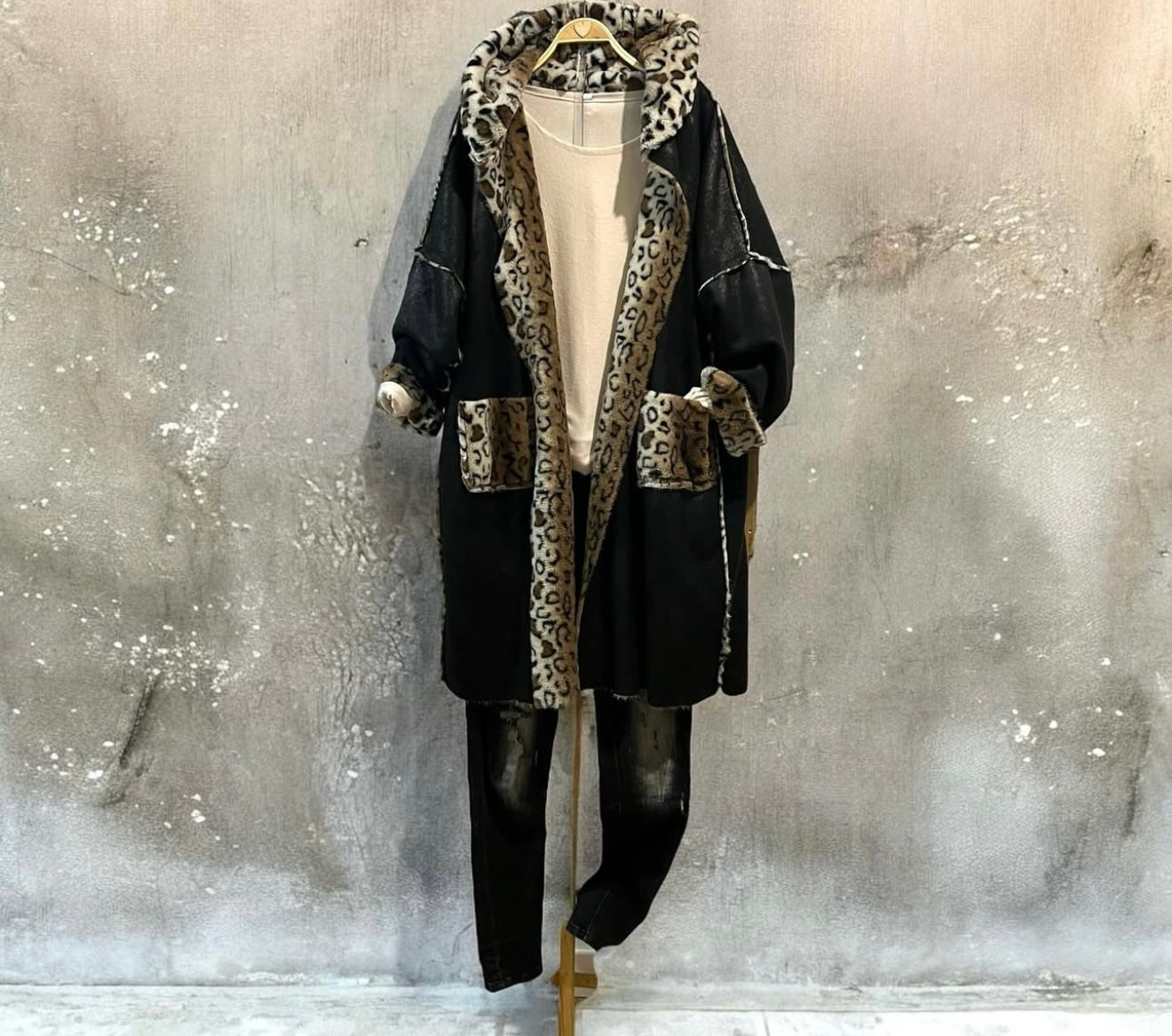 Abrigo "Margosha" negro
