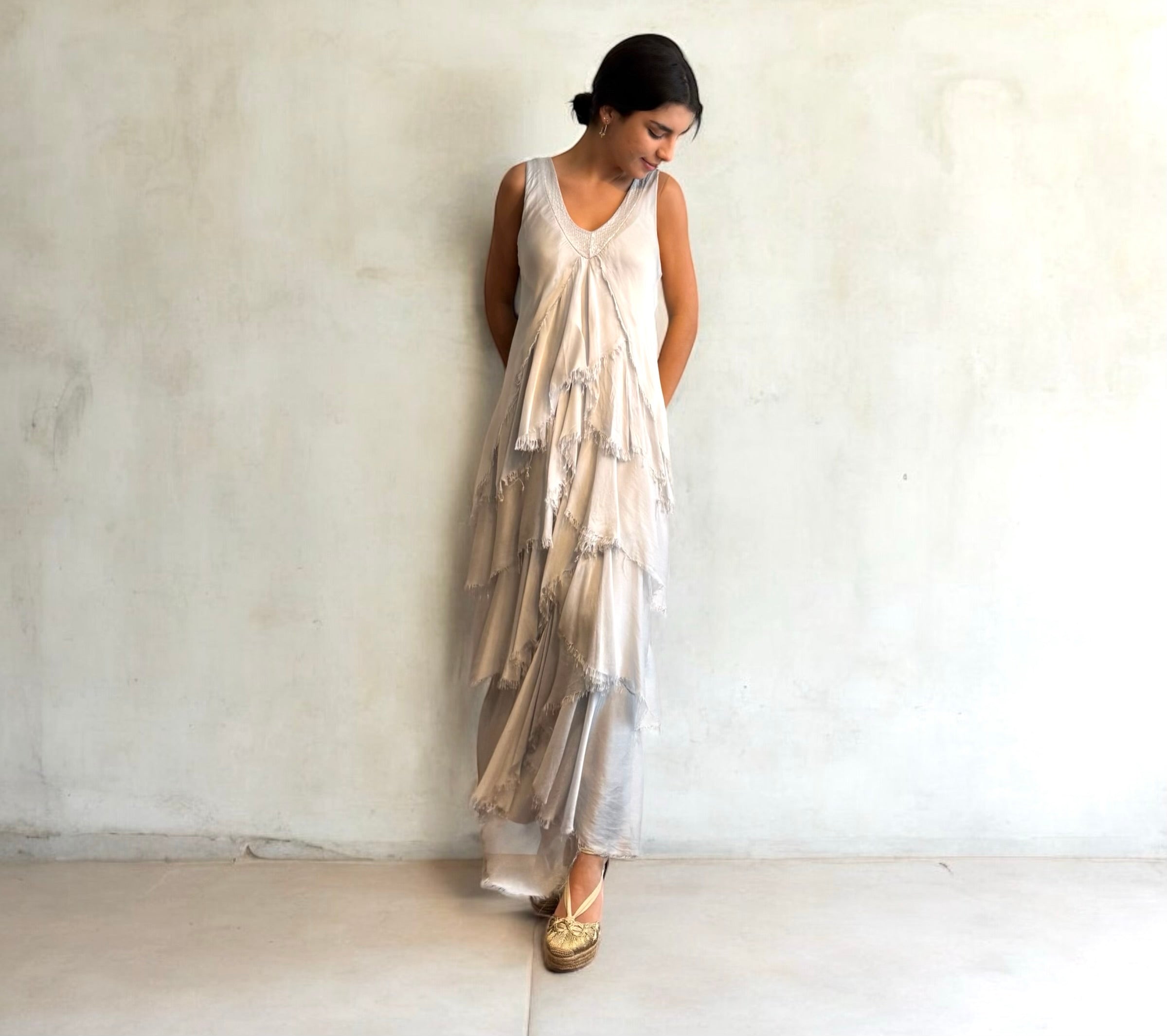 Vestido "Granada" gris perla