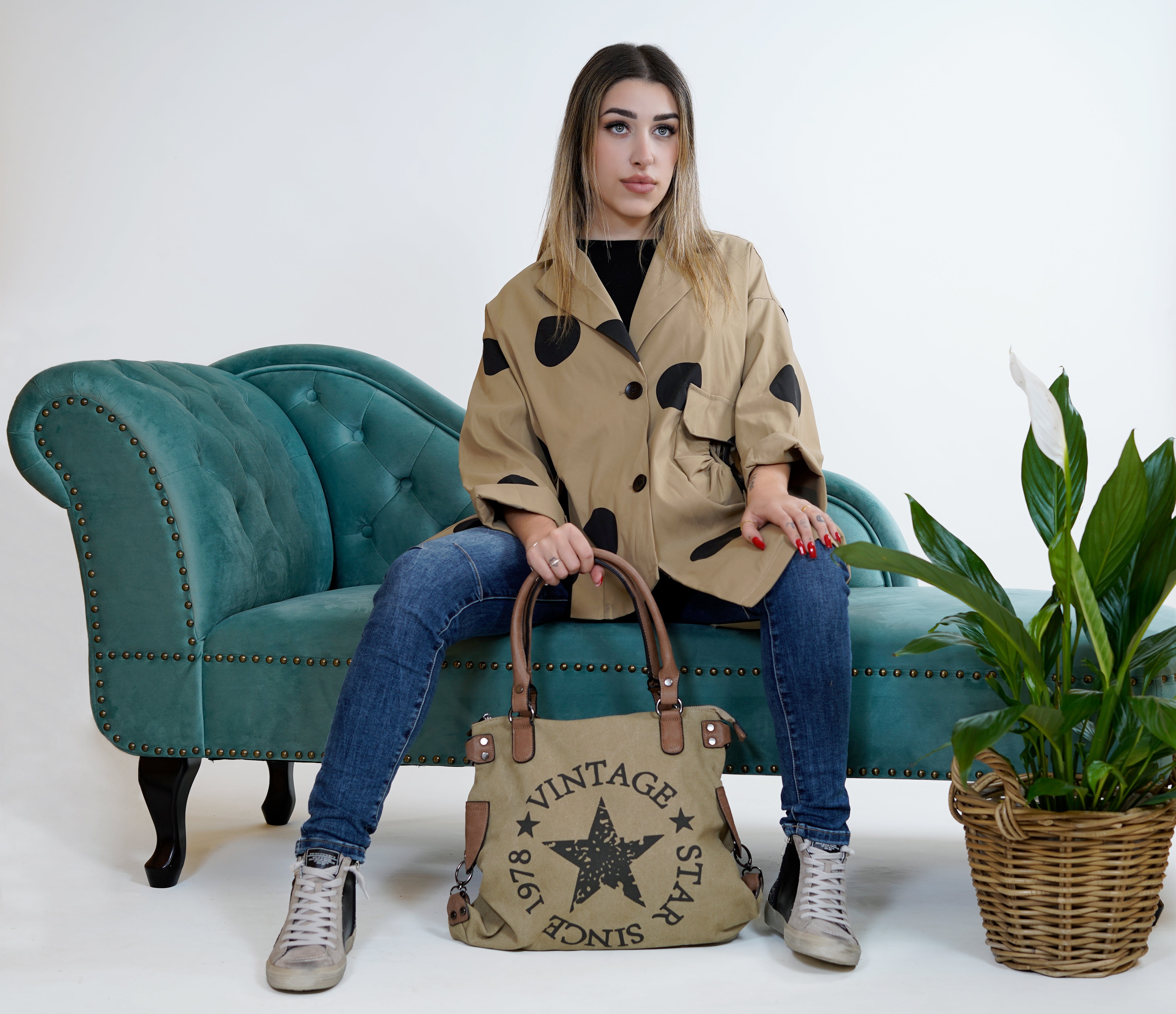 Trench "Lunares" camel